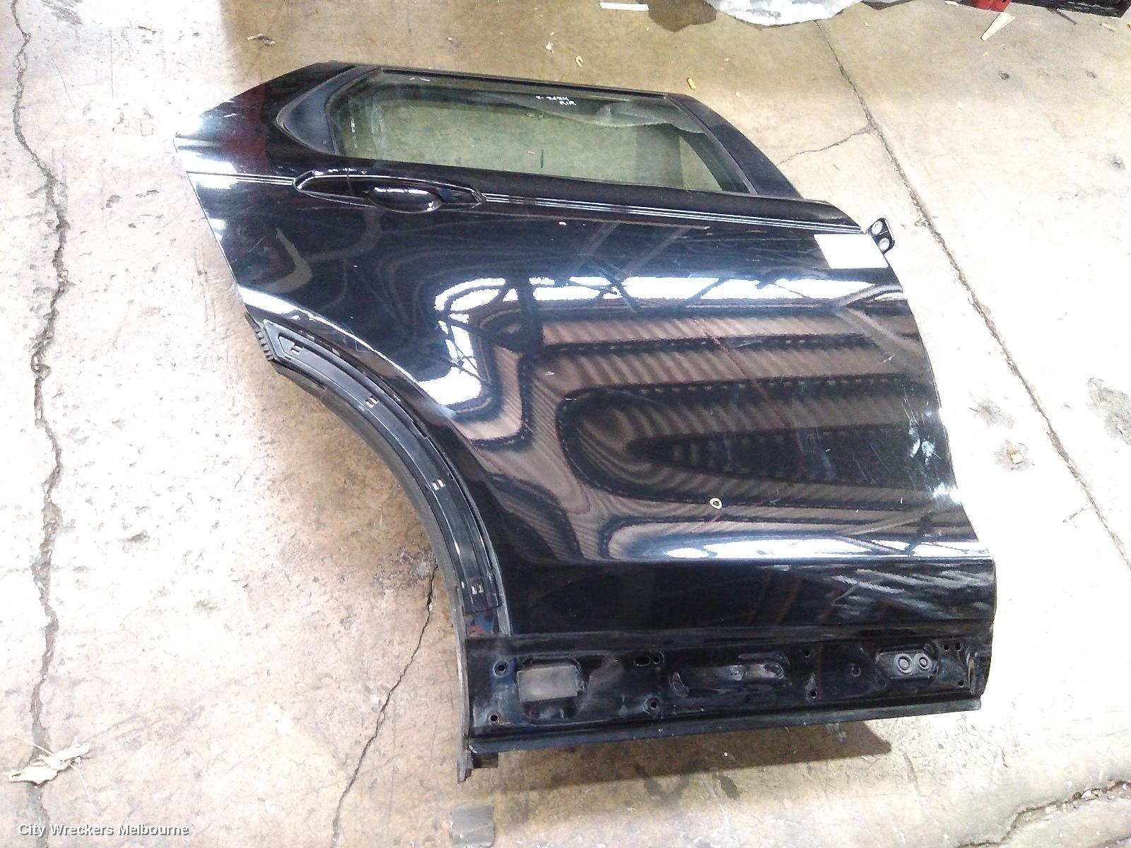 LAND ROVER DISCOVERY SPORT RIGHT REAR DOOR, L550, 01/2015 ONWARDS