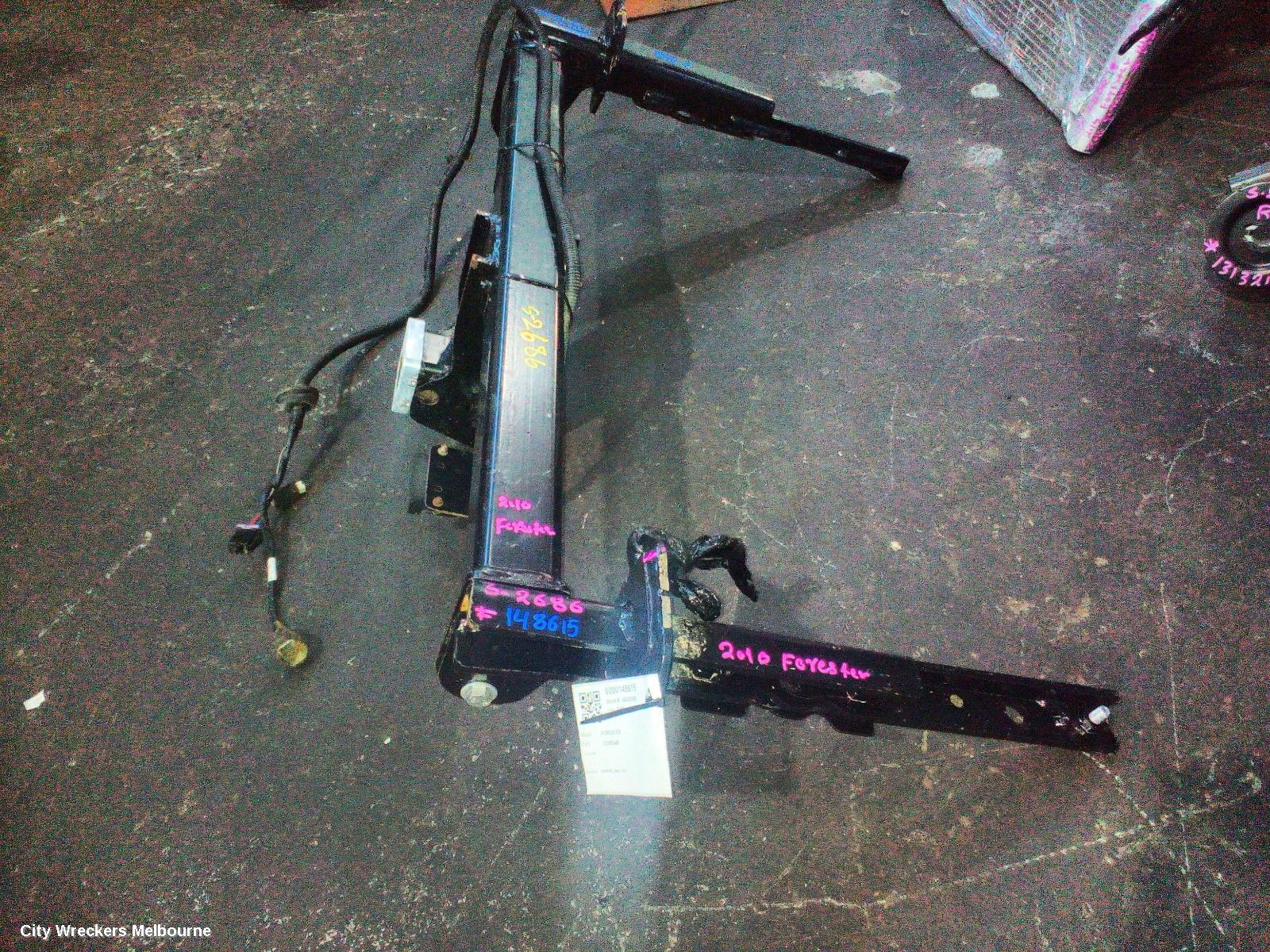 SUBARU FORESTER TOWBAR, GENUINE, 02/2008 - 12/2012