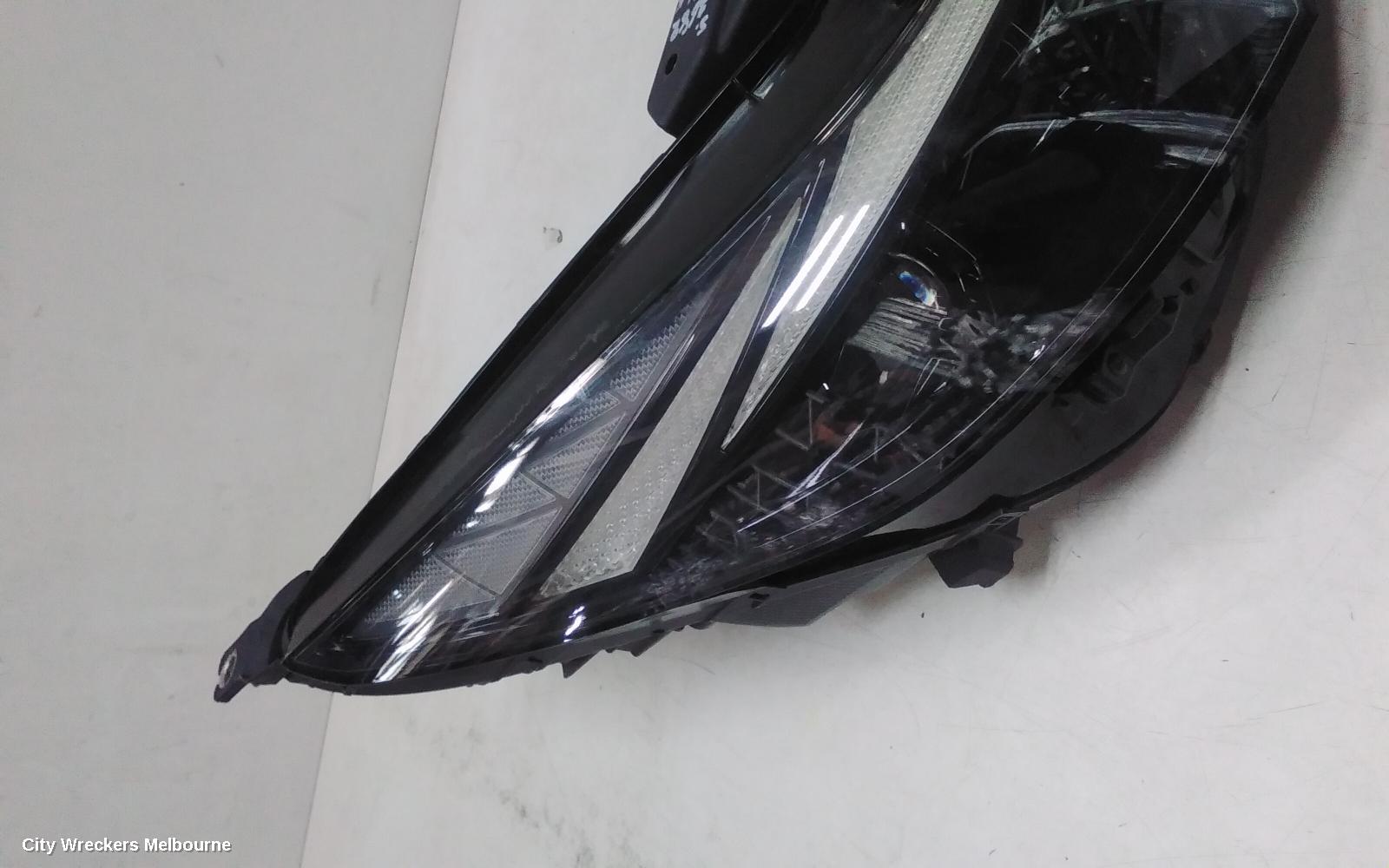 HYUNDAI I30 RIGHT HEADLAMP, CN7, SEDAN (S.KOREA VIN KMHL), N LINE, LED TYPE, 08/2020 - 02/2023