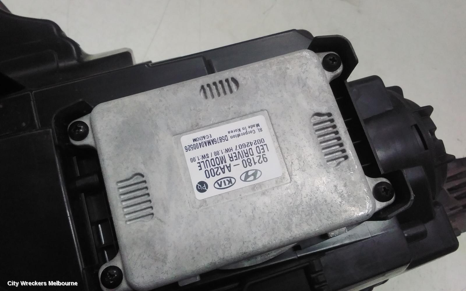 HYUNDAI I30 RIGHT HEADLAMP, CN7, SEDAN (S.KOREA VIN KMHL), N LINE, LED TYPE, 08/2020 - 02/2023