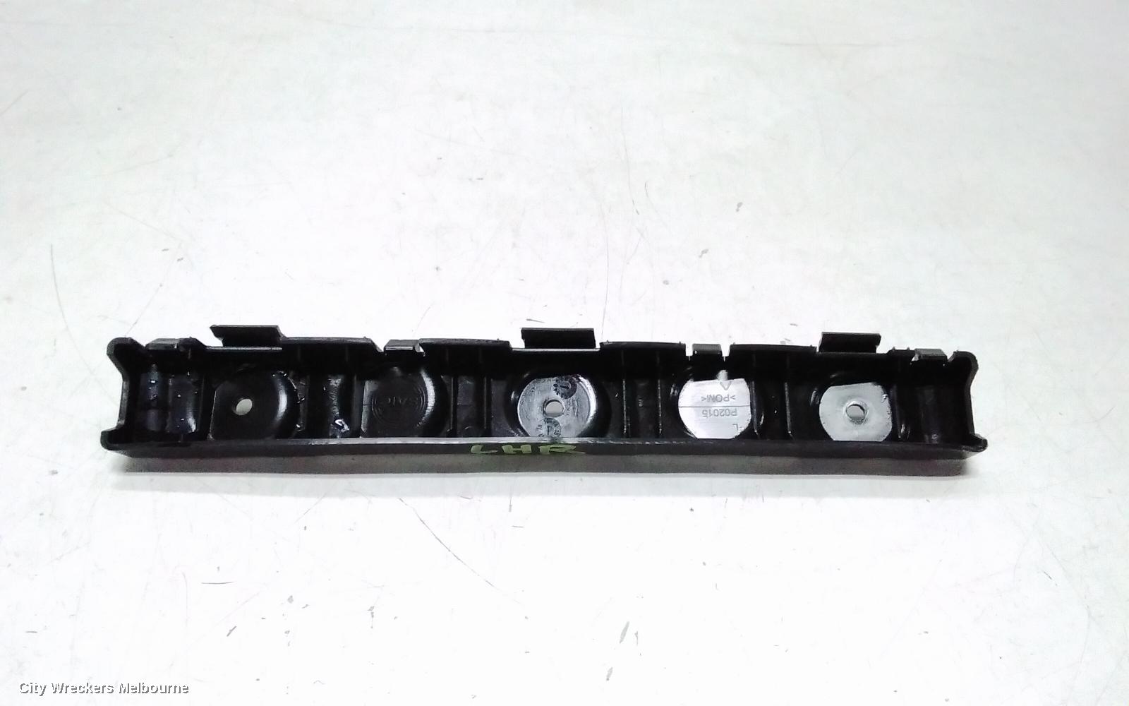 LDV G10, SV7A/SV7C, WAGON/VAN, 04/2015 ONWARDS, LHR BAR BRAKET: 120020
