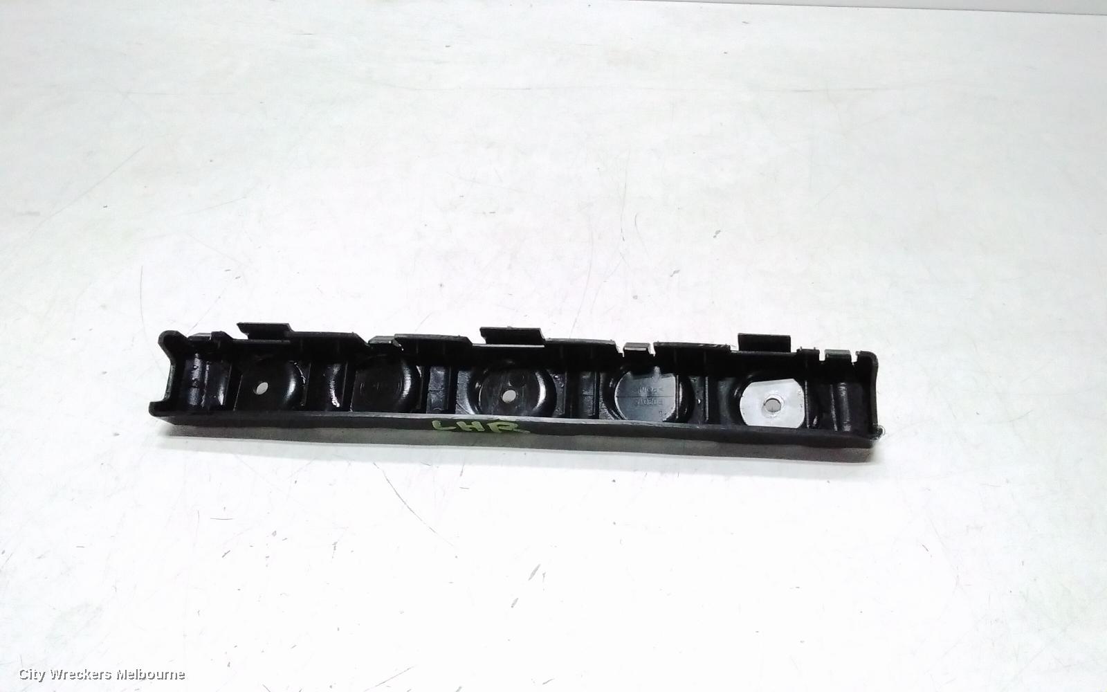LDV G10, SV7A/SV7C, WAGON/VAN, 04/2015 ONWARDS, LHR BAR BRAKET: 120020