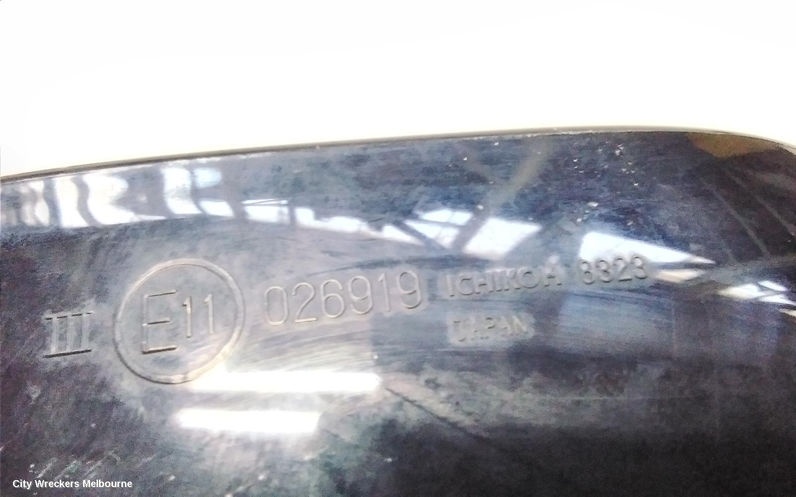 MITSUBISHI OUTLANDER LEFT DOOR MIRROR, ZK-ZL, NON FLASHER, MANUAL FOLD, NON CAMERA TYPE, 07/2015 - 07/2021