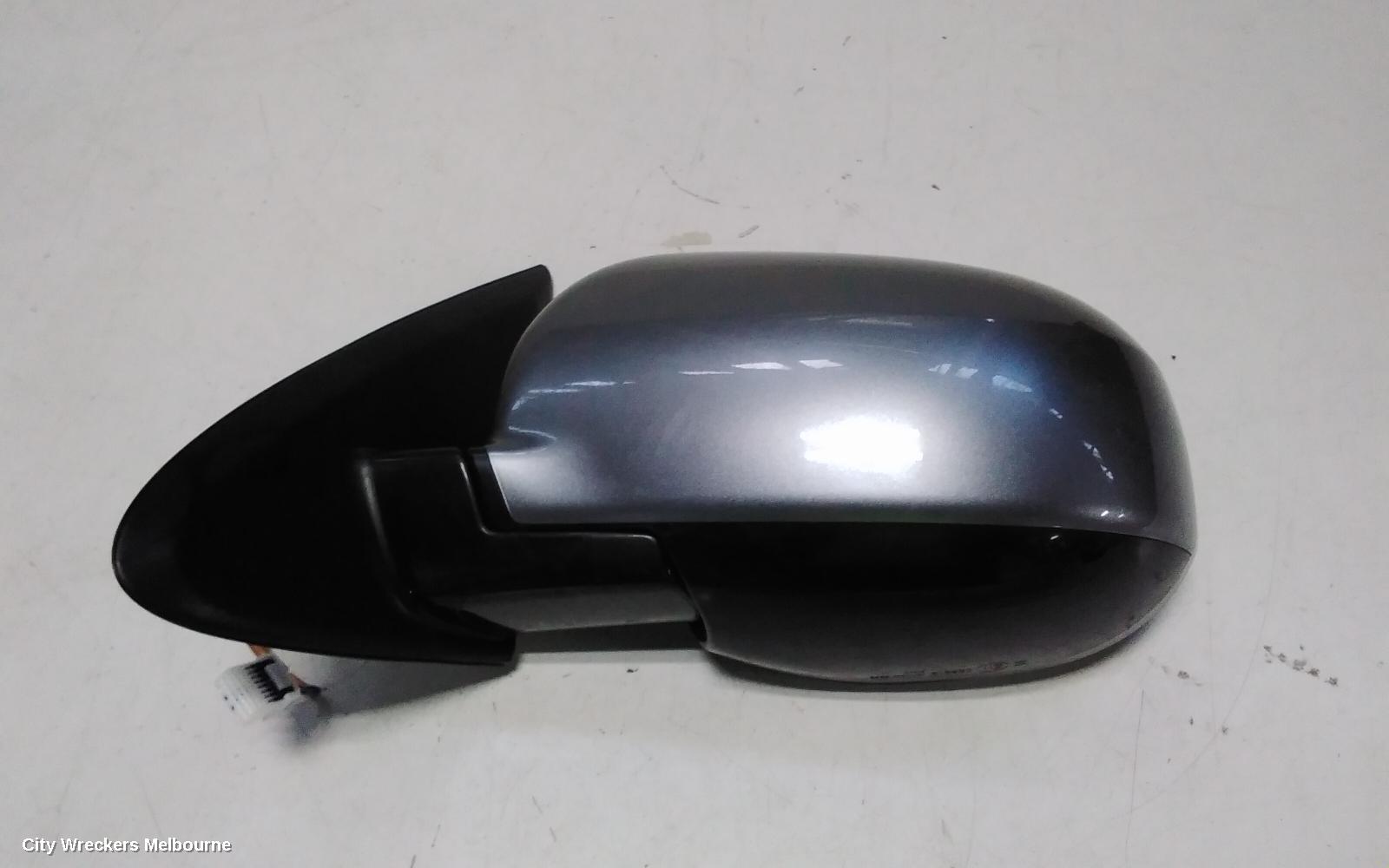 MITSUBISHI OUTLANDER LEFT DOOR MIRROR, ZK-ZL, NON FLASHER, MANUAL FOLD, NON CAMERA TYPE, 07/2015 - 07/2021