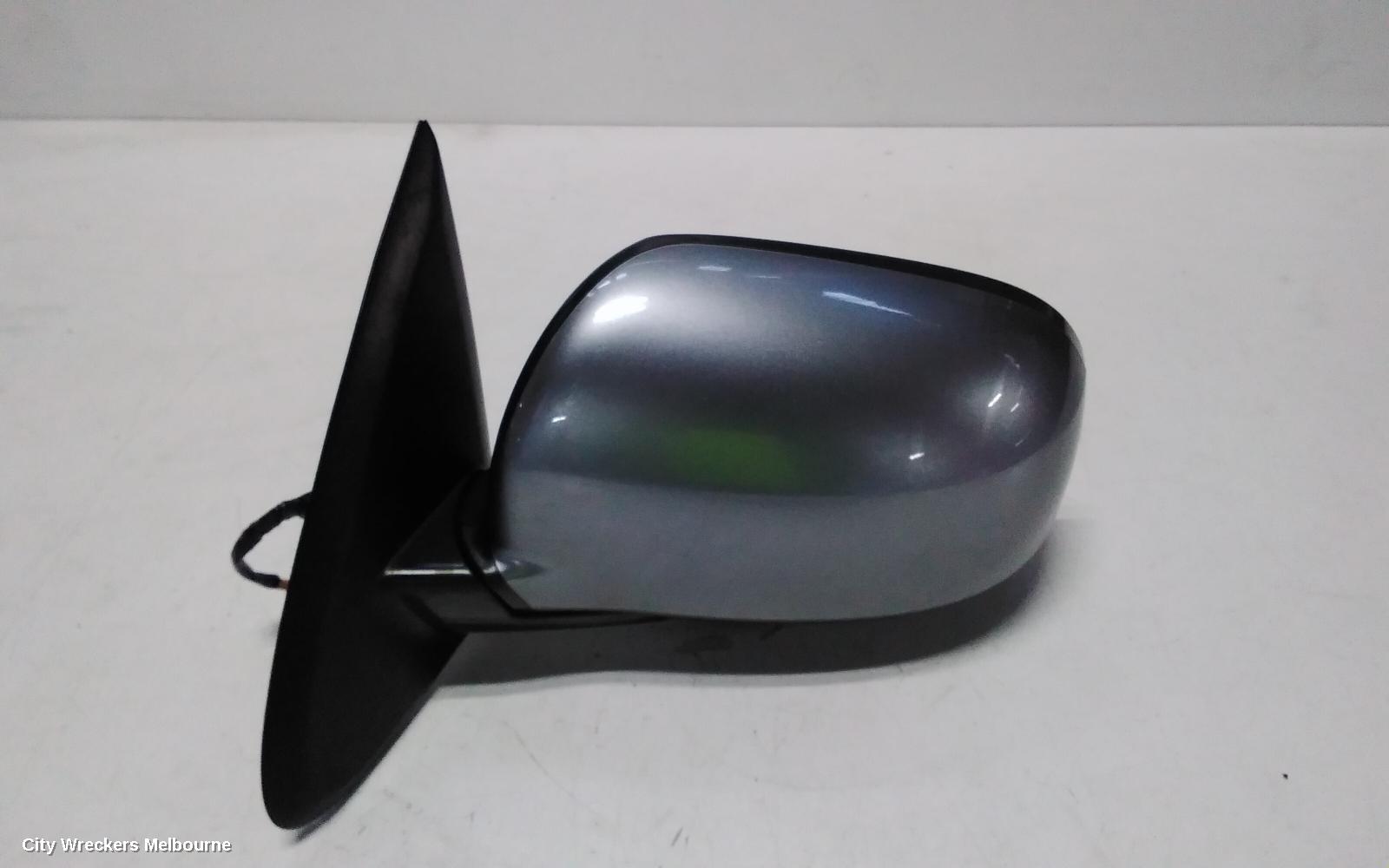 MITSUBISHI OUTLANDER LEFT DOOR MIRROR, ZK-ZL, NON FLASHER, MANUAL FOLD, NON CAMERA TYPE, 07/2015 - 07/2021
