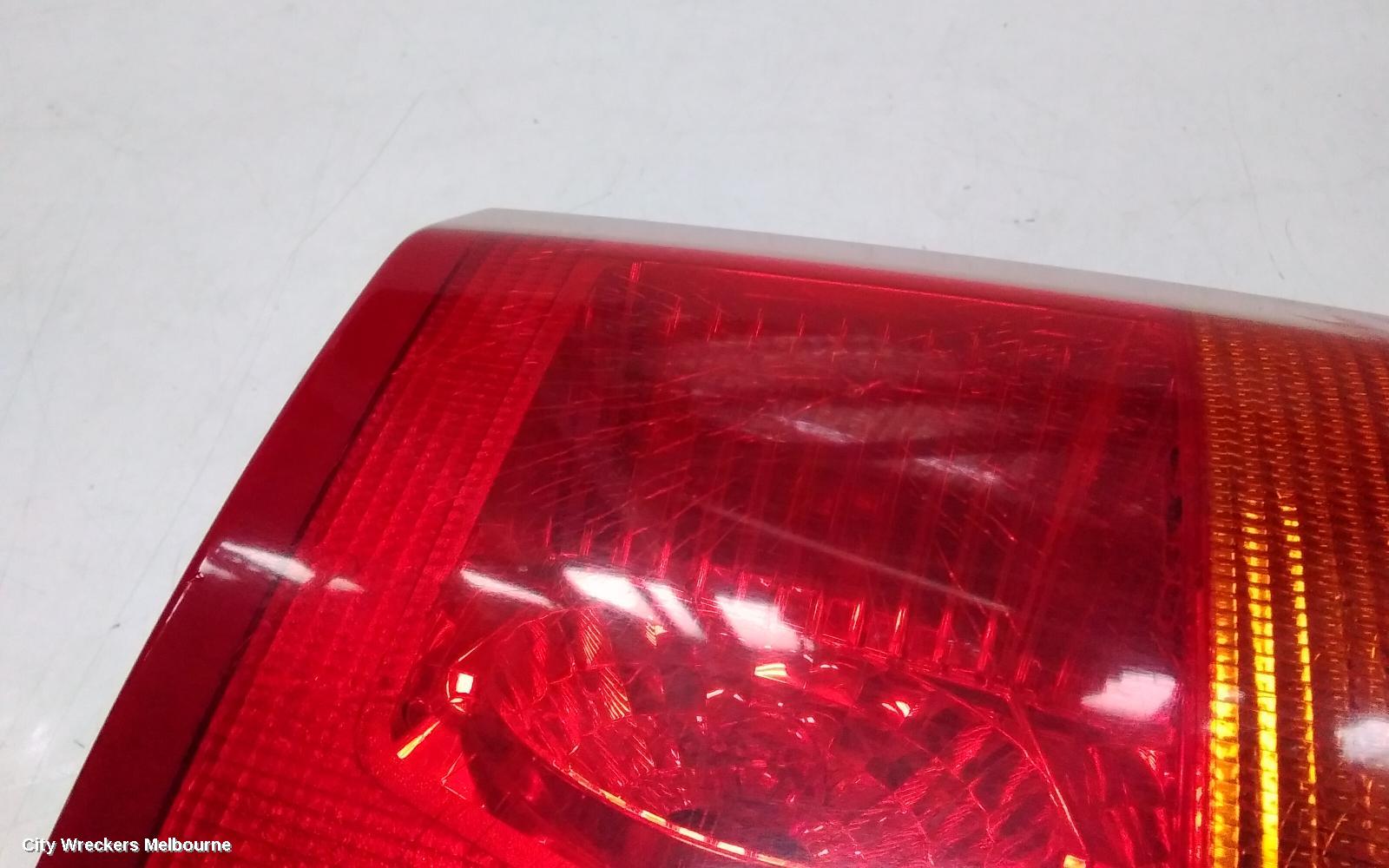 LAND ROVER DISCOVERY LEFT TAILLIGHT, L319, 03/2005 - 09/2009