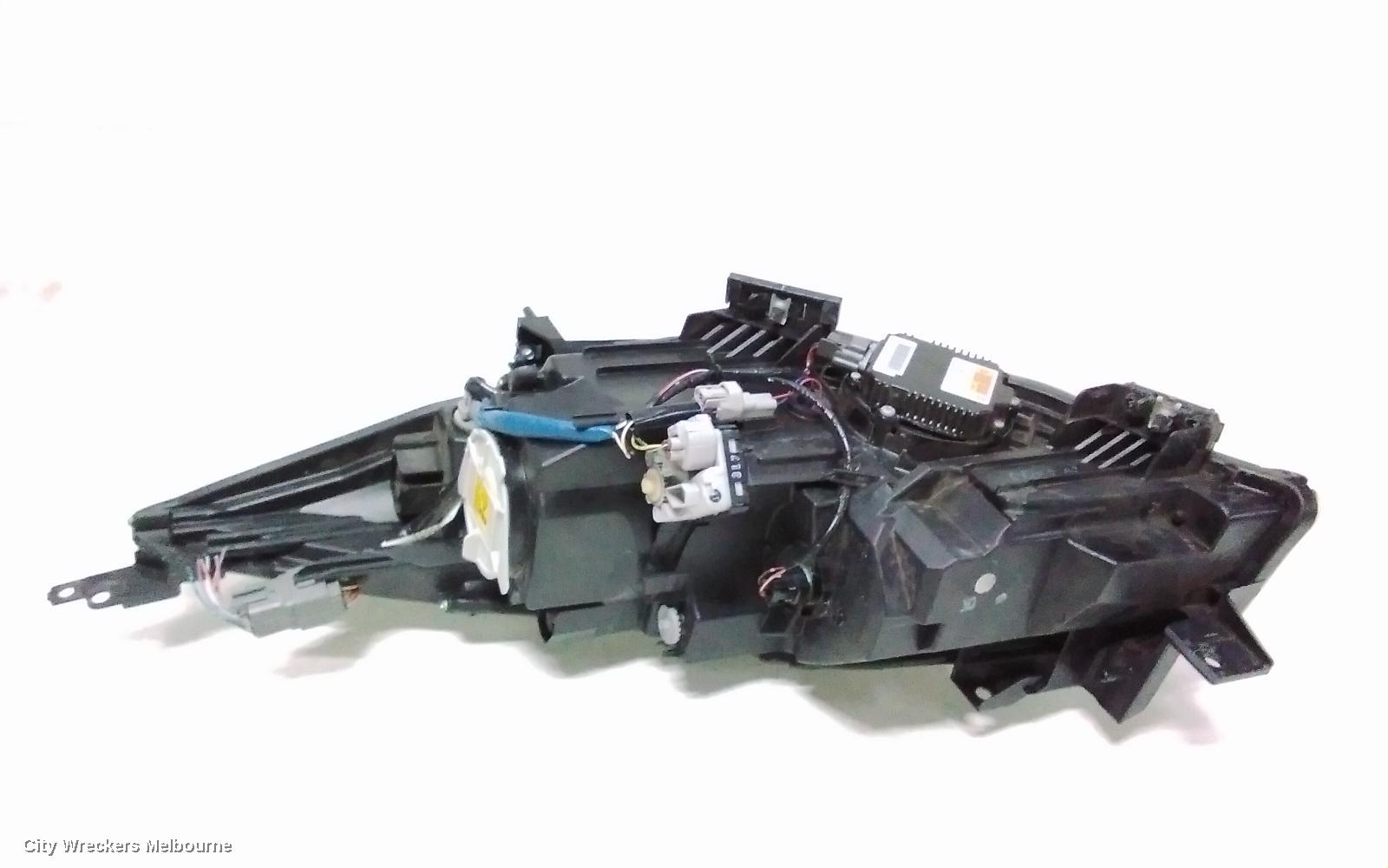 MAZDA 3 RIGHT HEADLAMP, BL, XENON, MPS, 07/2009 - 10/2013