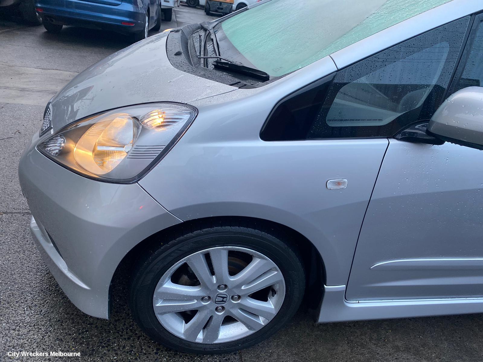 HONDA JAZZ LEFT FRONT DOOR, GE/GP, 08/2008 - 06/2014