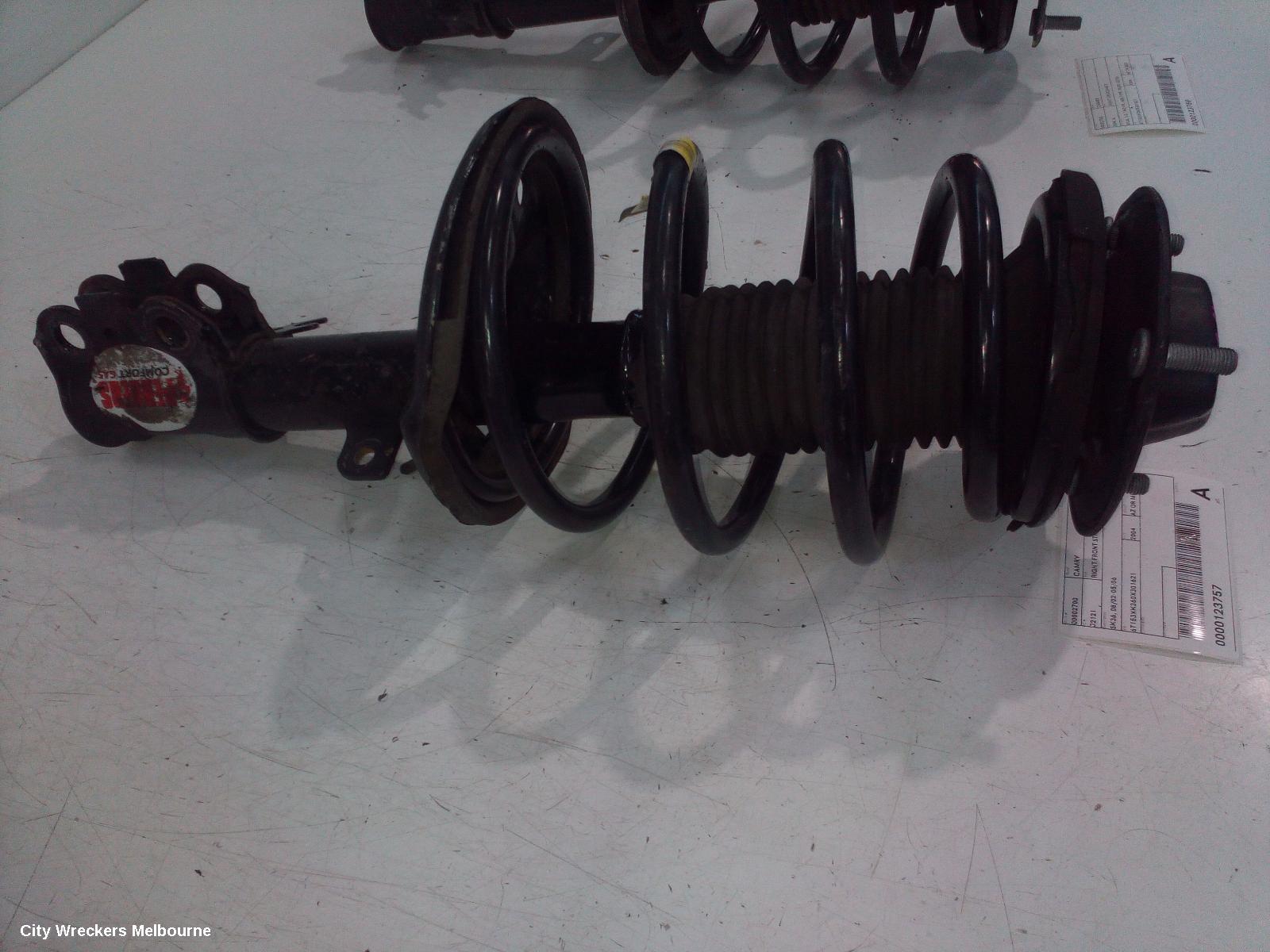 TOYOTA CAMRY RIGHT FRONT STRUT, SK36, 08/2002 - 05/2006
