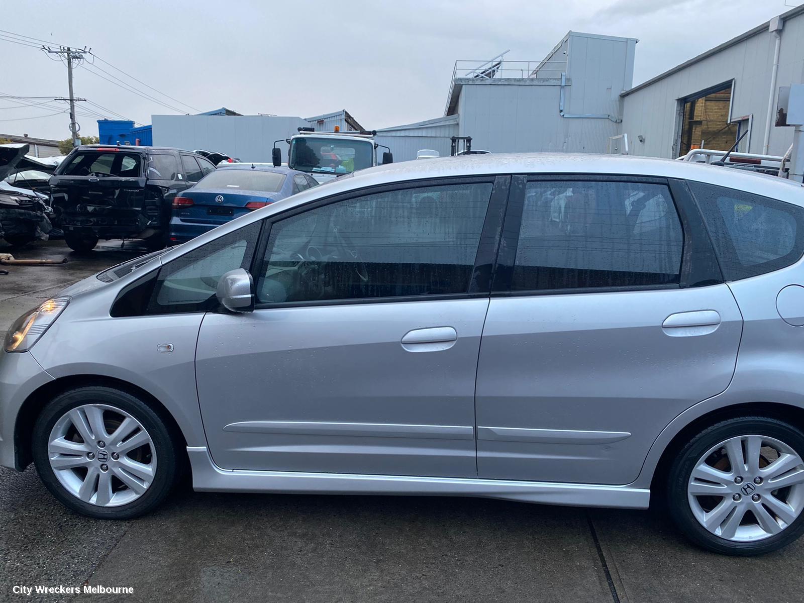 HONDA JAZZ LEFT FRONT DOOR, GE/GP, 08/2008 - 06/2014