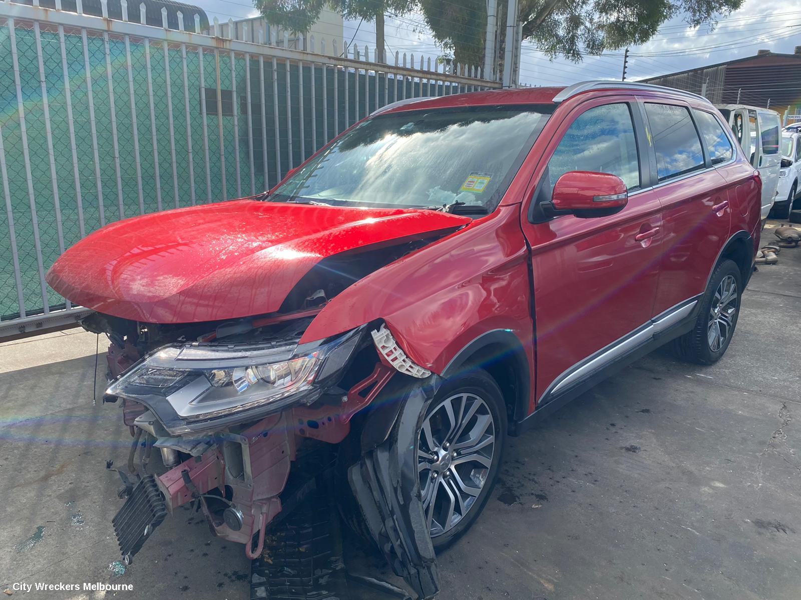 MITSUBISHI OUTLANDER LEFT FRONT DOOR WINDOW, ZJ-ZL, 10/2012 ONWARDS
