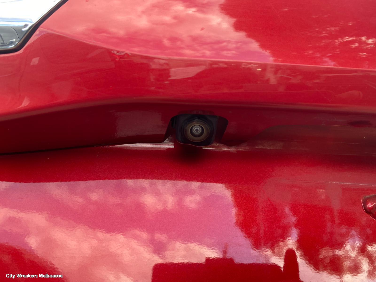 MITSUBISHI OUTLANDER LEFT FRONT DOOR WINDOW, ZJ-ZL, 10/2012 ONWARDS