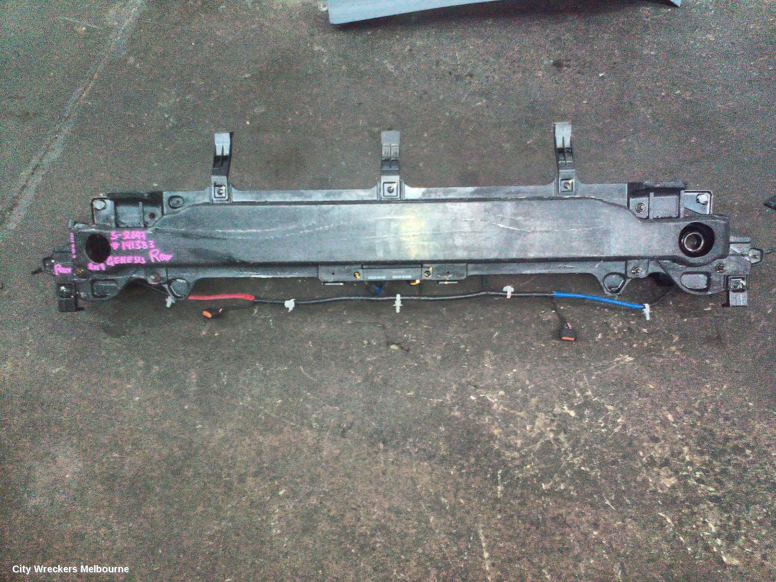 HYUNDAI GENESIS R/BAR BRACKET/REINFO, REINFORCEMENT, DH, 11/2014 - 01/2018