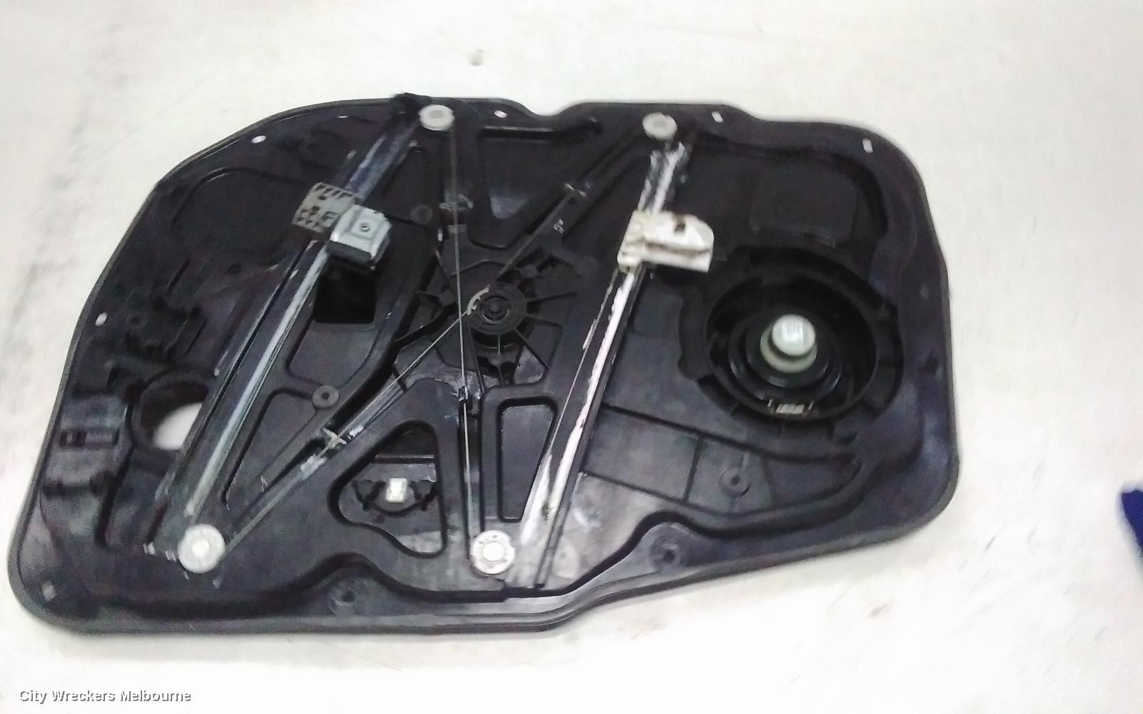 HYUNDAI GENESIS LEFT FRONT WINDOW REG/MOTOR, DH, DOOR REG ASSY (REG AND MOTOR), 11/2014 - 01/2018