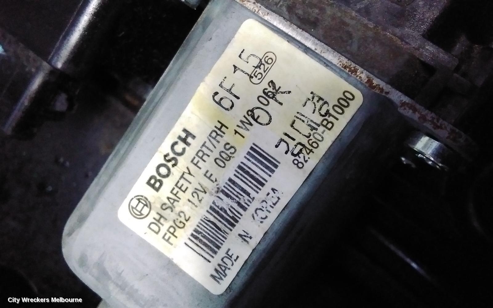 HYUNDAI GENESIS RIGHT FRONT WINDOW REG/MOTOR, DH, DOOR REG ASSY (REG AND MOTOR), 11/2014 - 01/2018