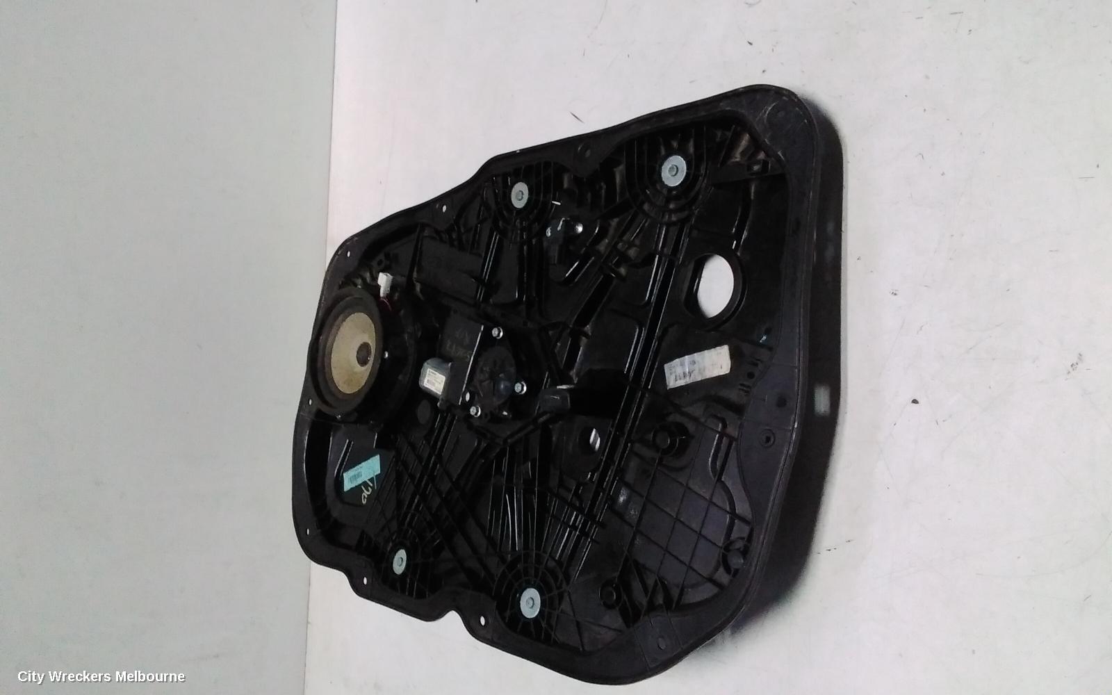 HYUNDAI GENESIS RIGHT FRONT WINDOW REG/MOTOR, DH, DOOR REG ASSY (REG AND MOTOR), 11/2014 - 01/2018