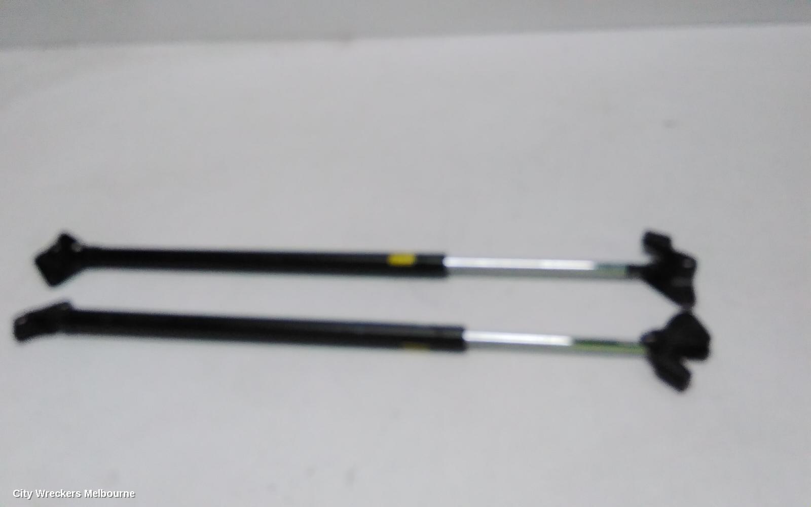 TOYOTA HIACE HATCH STRUT, LWB/SWB, PAIR, TRH/KDH, 03/2005 - 04/2019