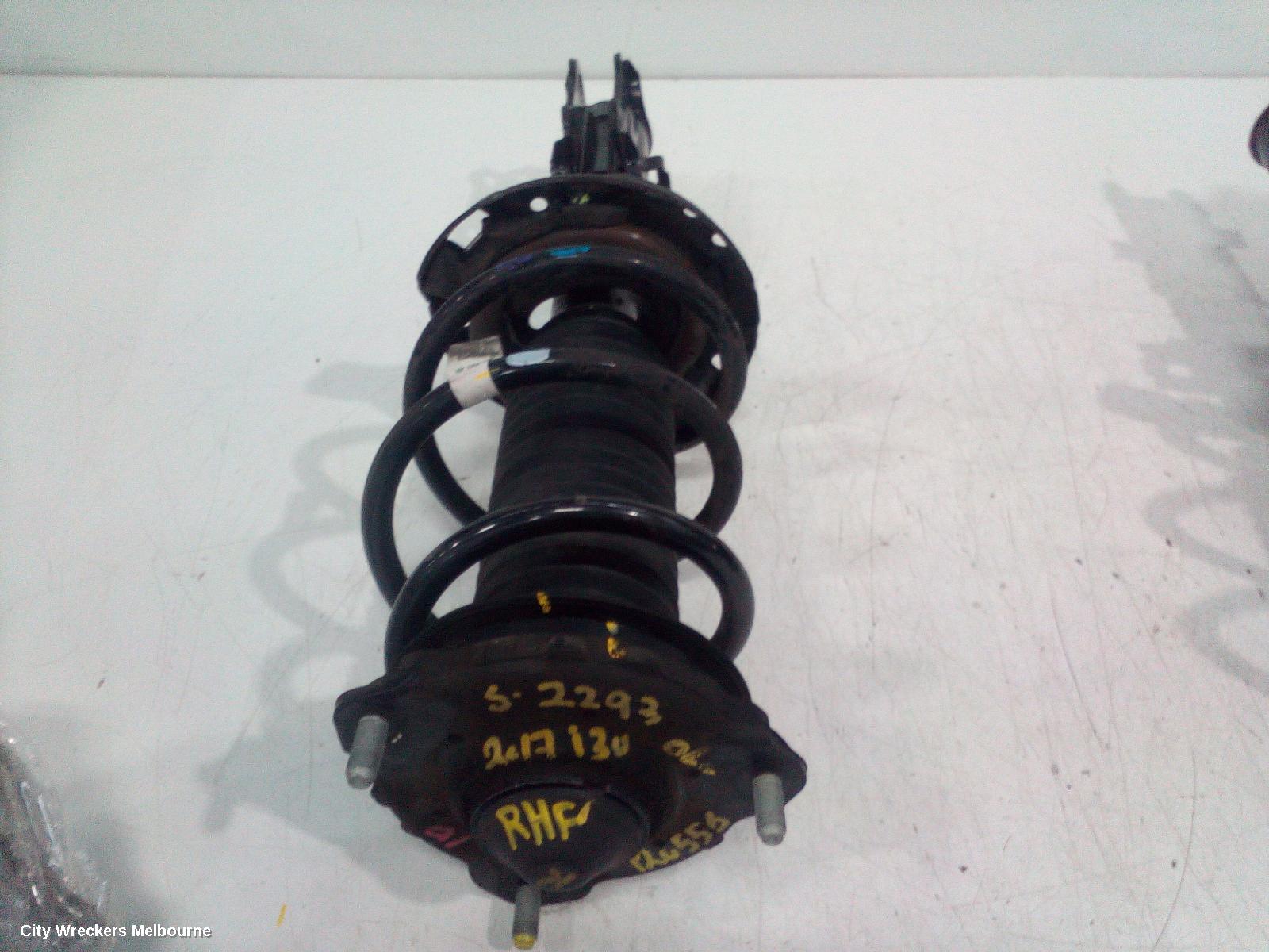 HYUNDAI I30 RIGHT FRONT STRUT, PD, 1.6, G4FJ, PETROL, 03/2017 ONWARDS
