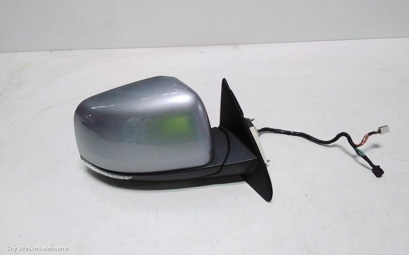 JEEP GRANDCHEROKEE RIGHT DOOR MIRROR, W/ MEMORY, AUTO DIM, NON BLIND SPOT, PUDDLE, COLOUR CODED, WK, 04/2013 - 12/2016