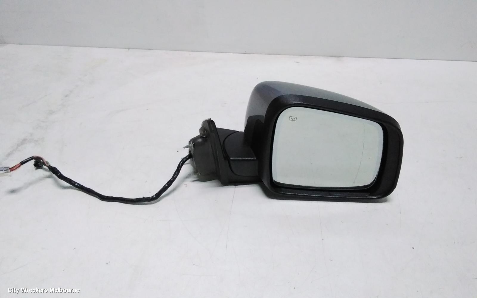 JEEP GRANDCHEROKEE RIGHT DOOR MIRROR, W/ MEMORY, AUTO DIM, NON BLIND SPOT, PUDDLE, COLOUR CODED, WK, 04/2013 - 12/2016