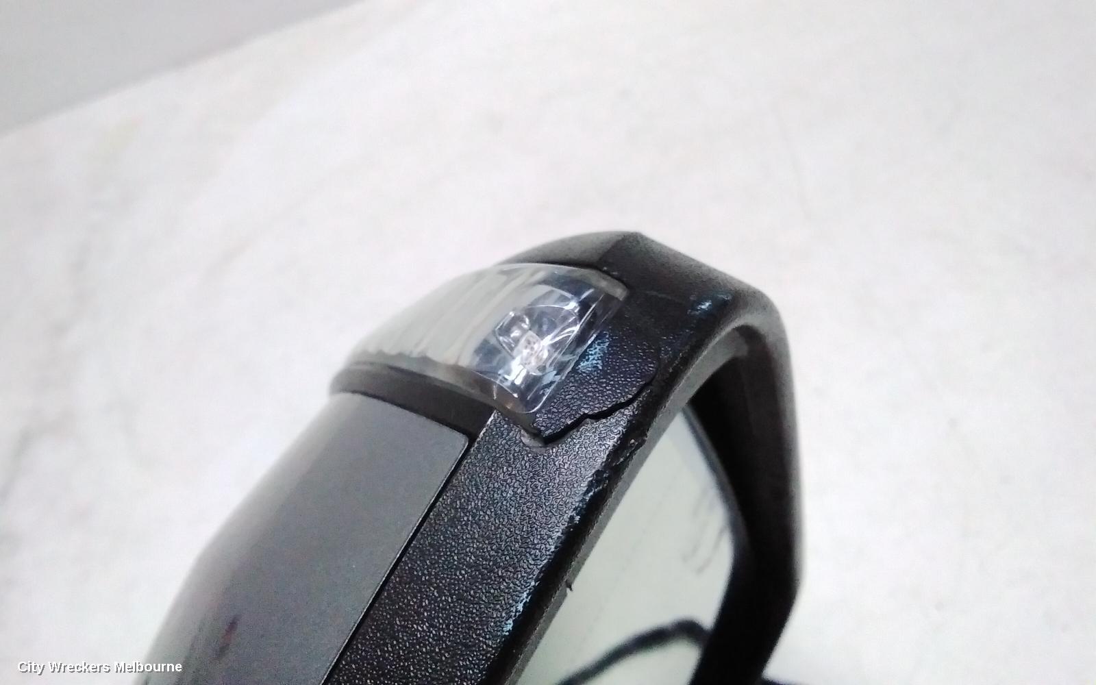 JEEP GRANDCHEROKEE RIGHT DOOR MIRROR, W/ MEMORY, AUTO DIM, NON BLIND SPOT, PUDDLE, COLOUR CODED, WK, 04/2013 - 12/2016