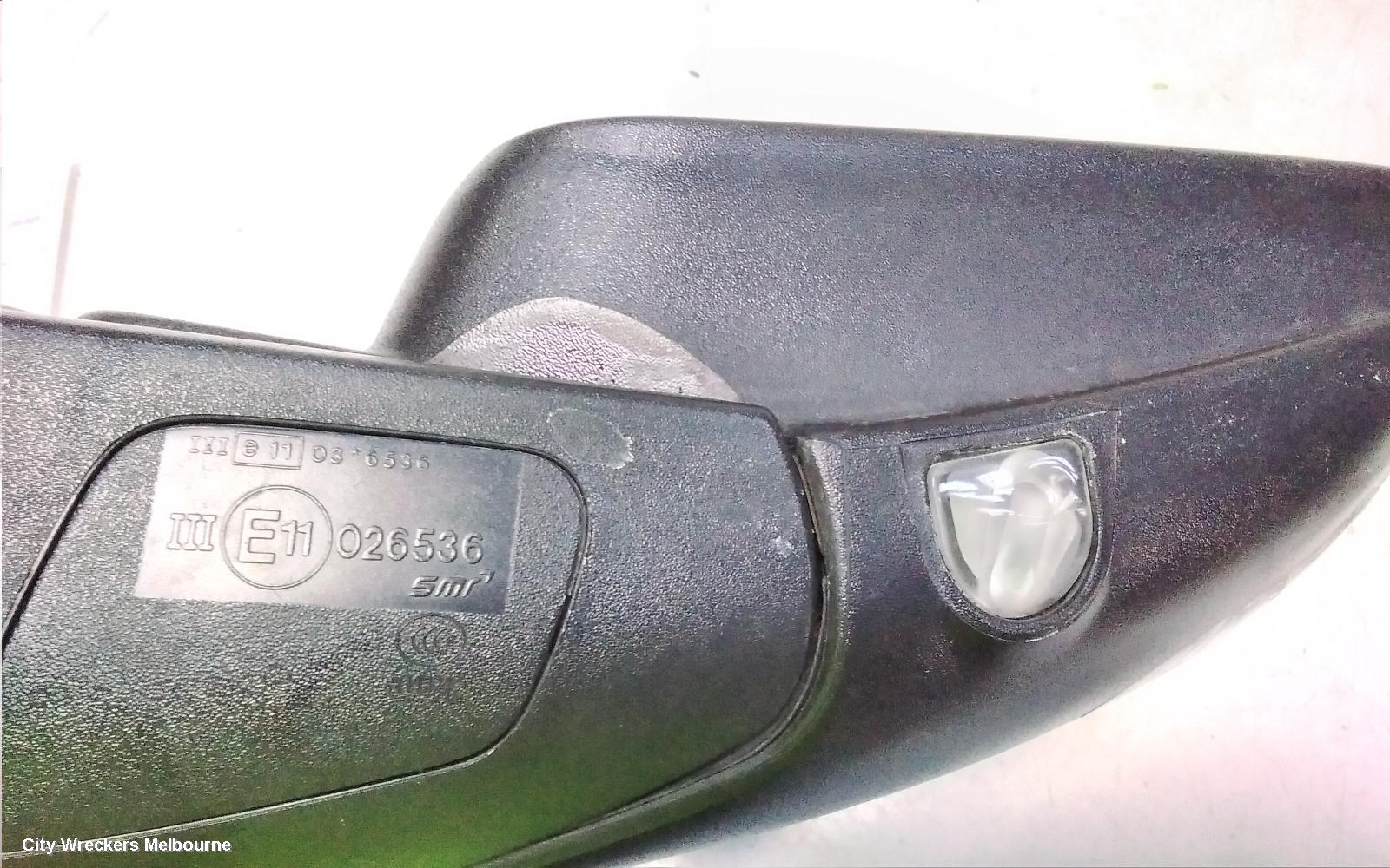 JEEP GRANDCHEROKEE RIGHT DOOR MIRROR, W/ MEMORY, AUTO DIM, NON BLIND SPOT, PUDDLE, COLOUR CODED, WK, 04/2013 - 12/2016