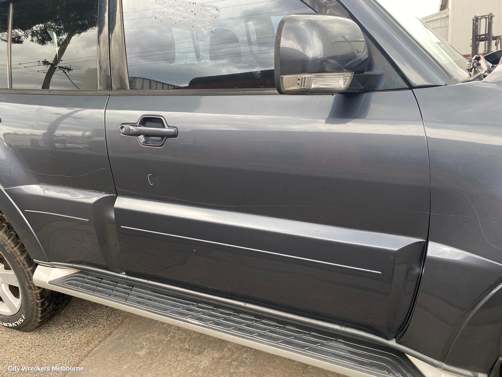 MITSUBISHI PAJERO DOOR HANDLE, OUTER, LH FRONT, COLOUR CODED, NS-NX, 11/2006 ONWARDS