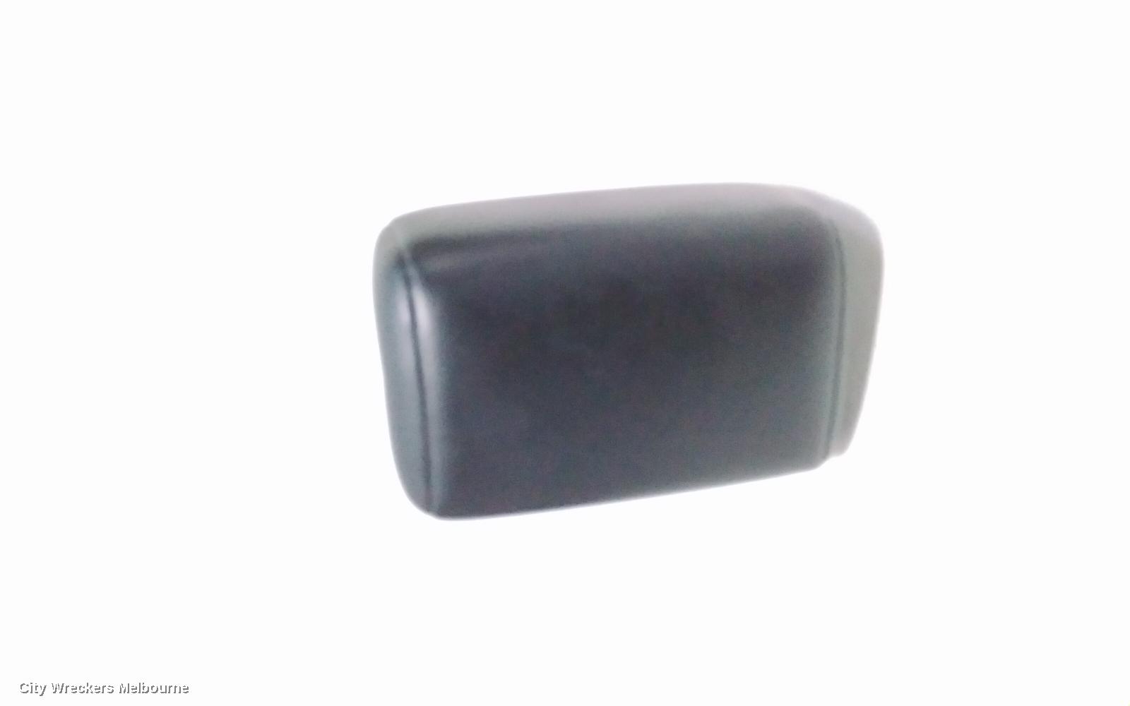 JEEP CHEROKEE HEADREST, KL, CENTRE REAR, LEATHER, TRAILHAWK, 02/2014 - 11/2022