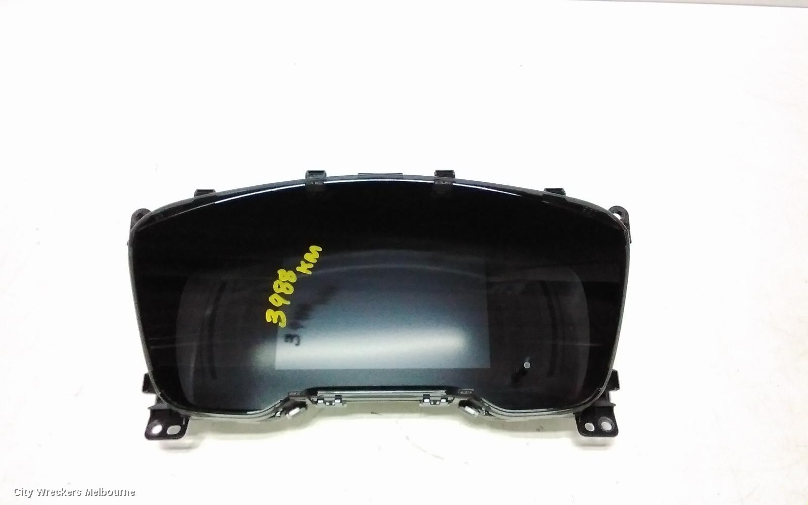 TOYOTA COROLLA CROSS INSTRUMENT CLUSTER, XG10, DISPLAY CLUSTER, 7IN, PETROL, 2.0, AUTO T/M, 01/2022 ONWARDS