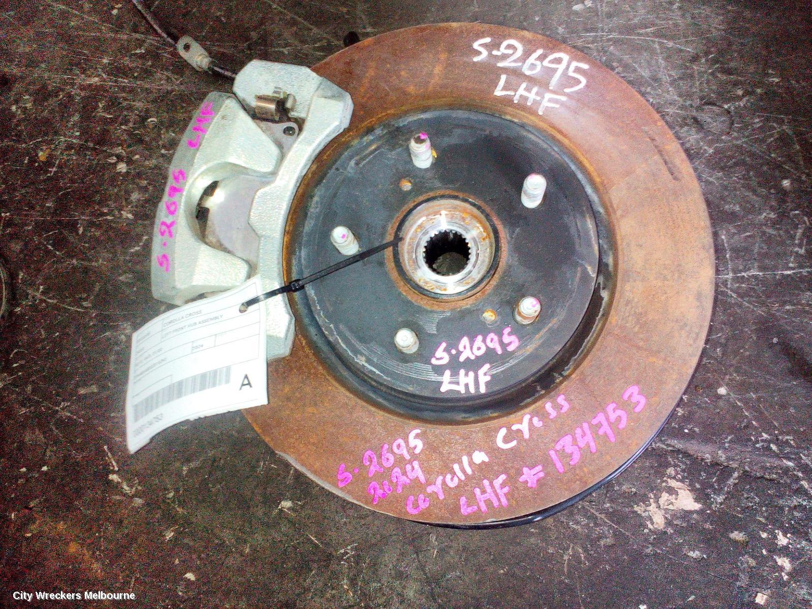 TOYOTA COROLLA CROSS LEFT FRONT HUB ASSEMBLY, XG10, 4WD, 01/2022 ONWARDS