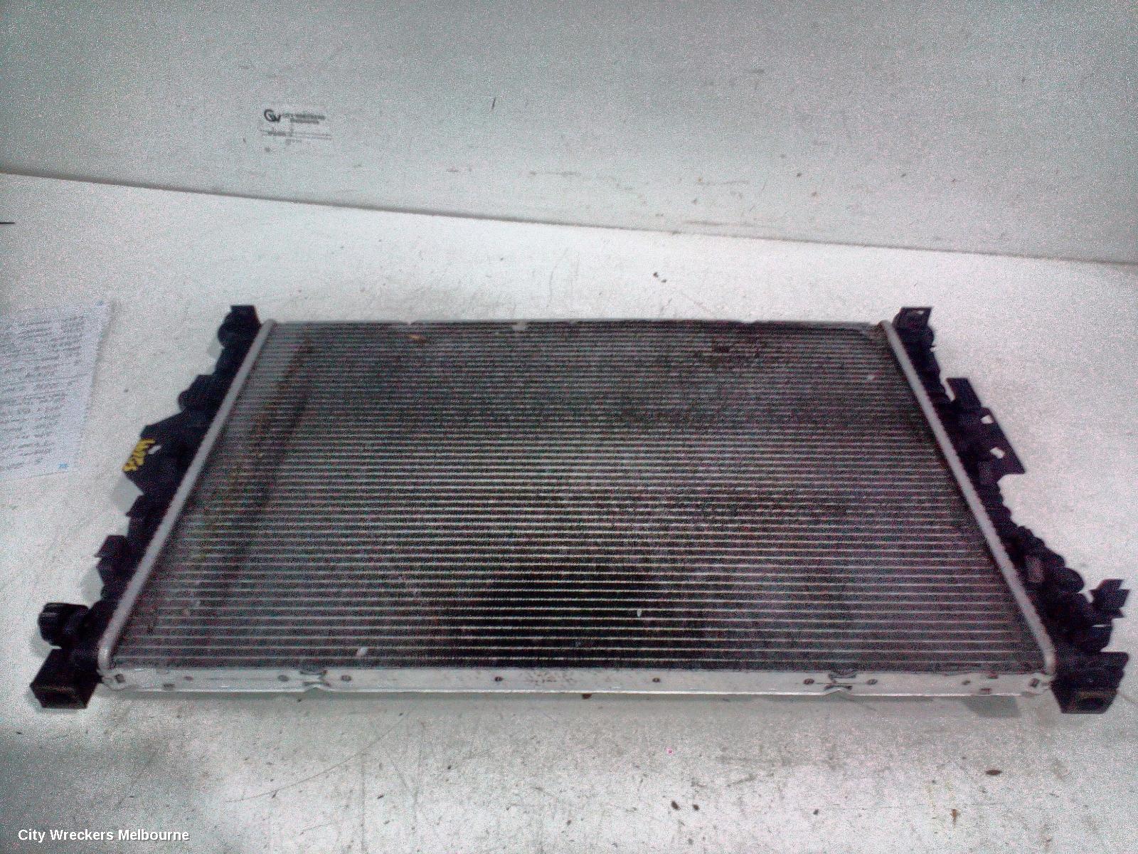 LAND ROVER RANGEROVER EVOQUE RADIATOR, AUTO, 2.2, DIESEL, L538, 11/2011 - 08/2015