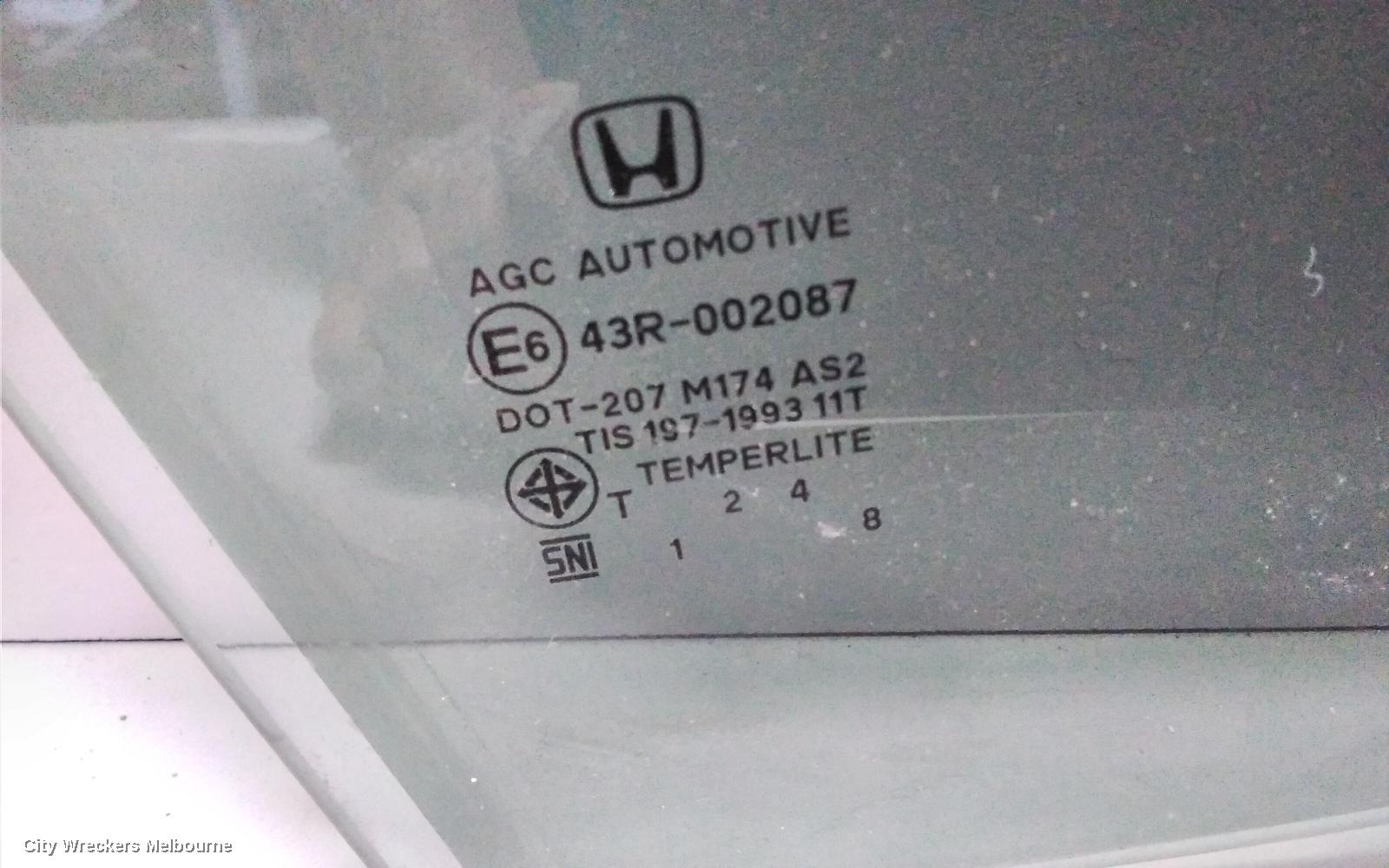 HONDA HRV RIGHT FRONT DOOR WINDOW, RU, 12/2014 - 10/2021