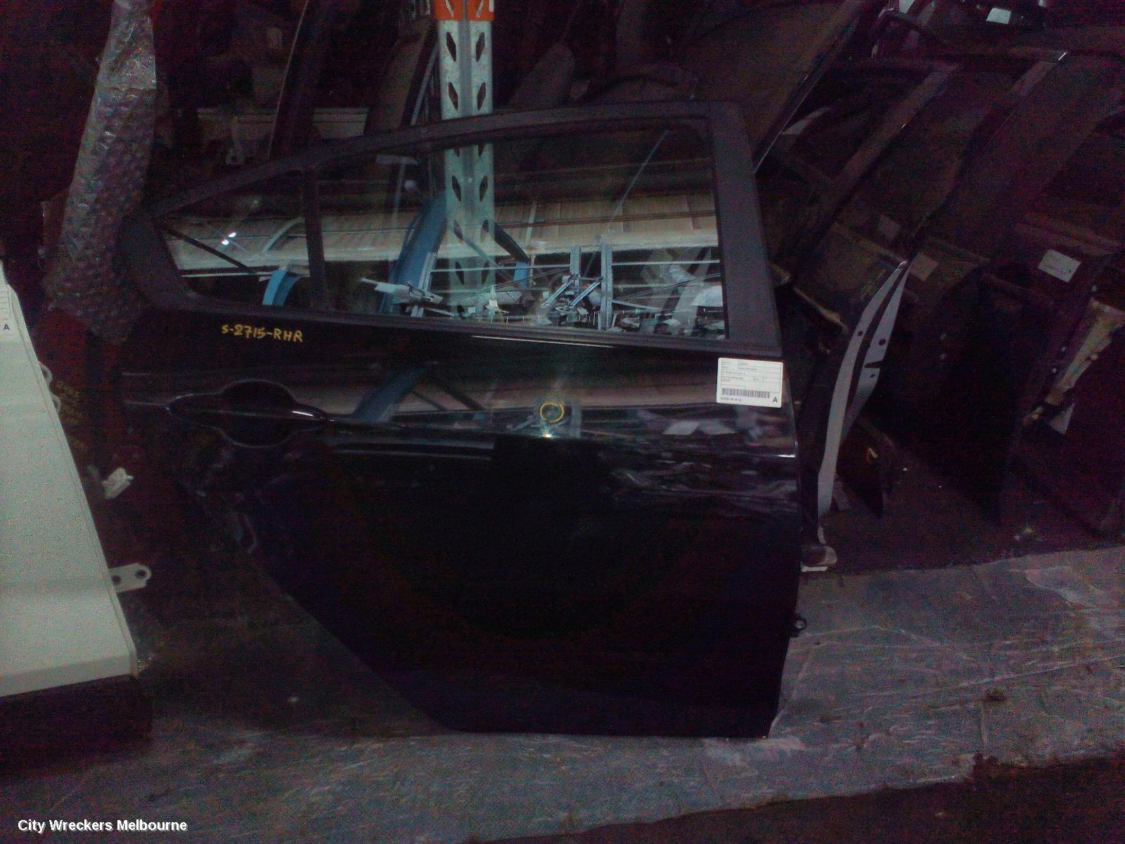 KIA CERATO RIGHT REAR DOOR, YD, SEDAN, 04/2013 - 05/2018