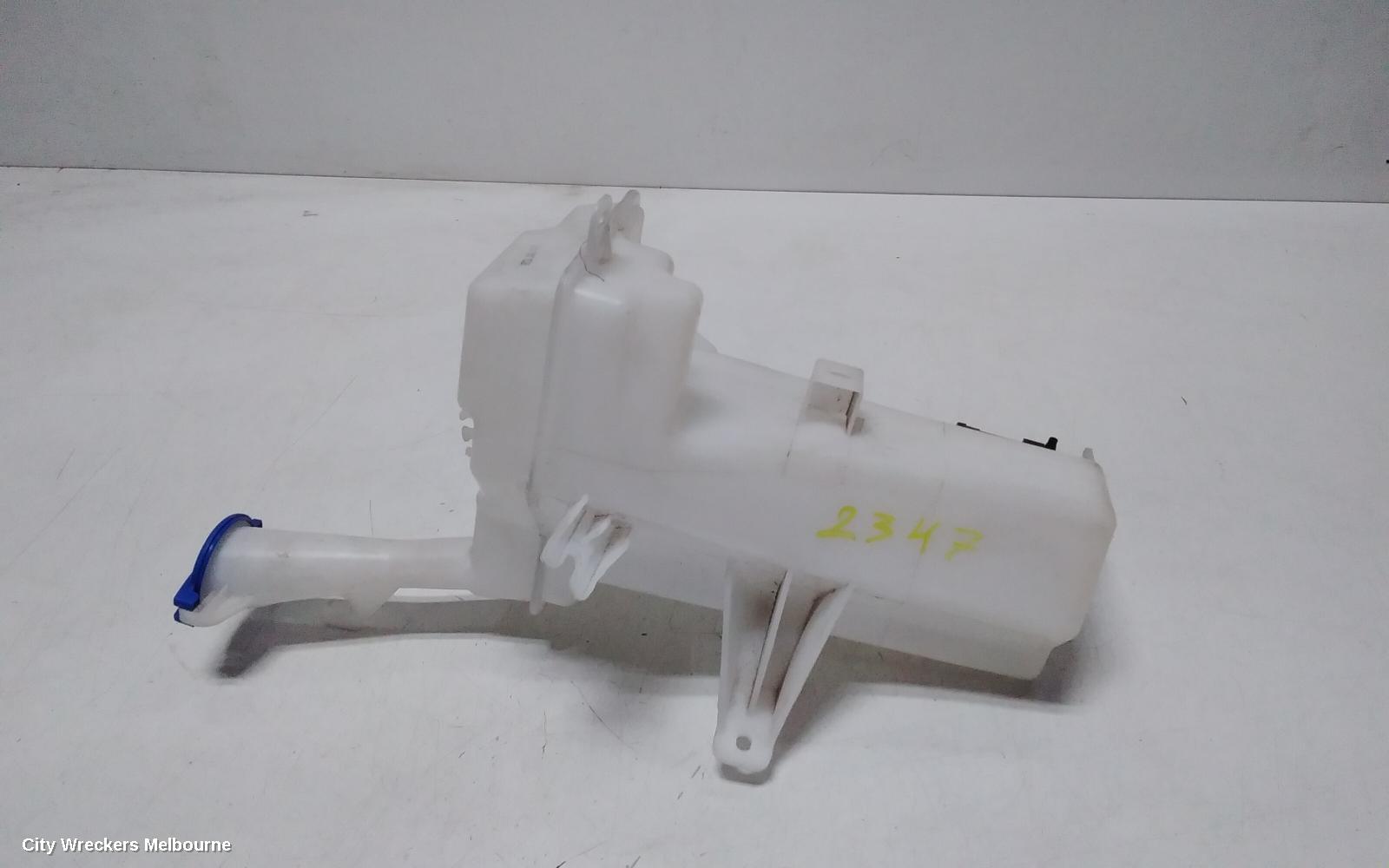 KIA STONIC WASHER BOTTLE, YB, 08/2020 ONWARDS