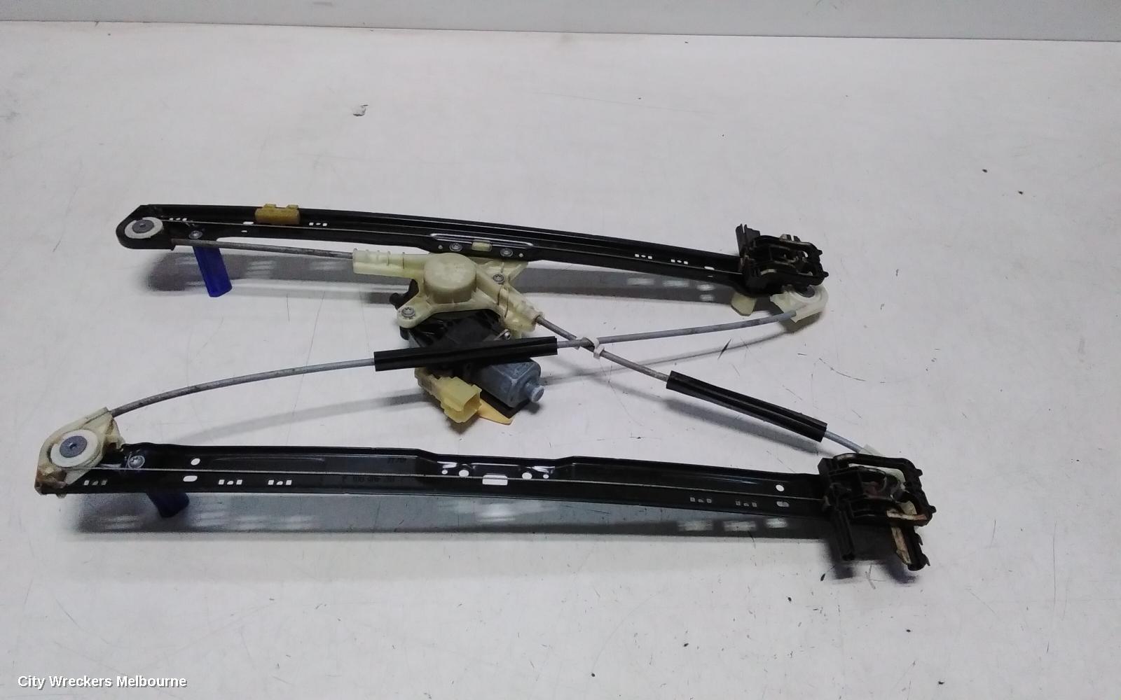 LAND ROVER DISCOVERY LEFT REAR WND REG/MOTOR, L462, 12/2016 ONWARDS