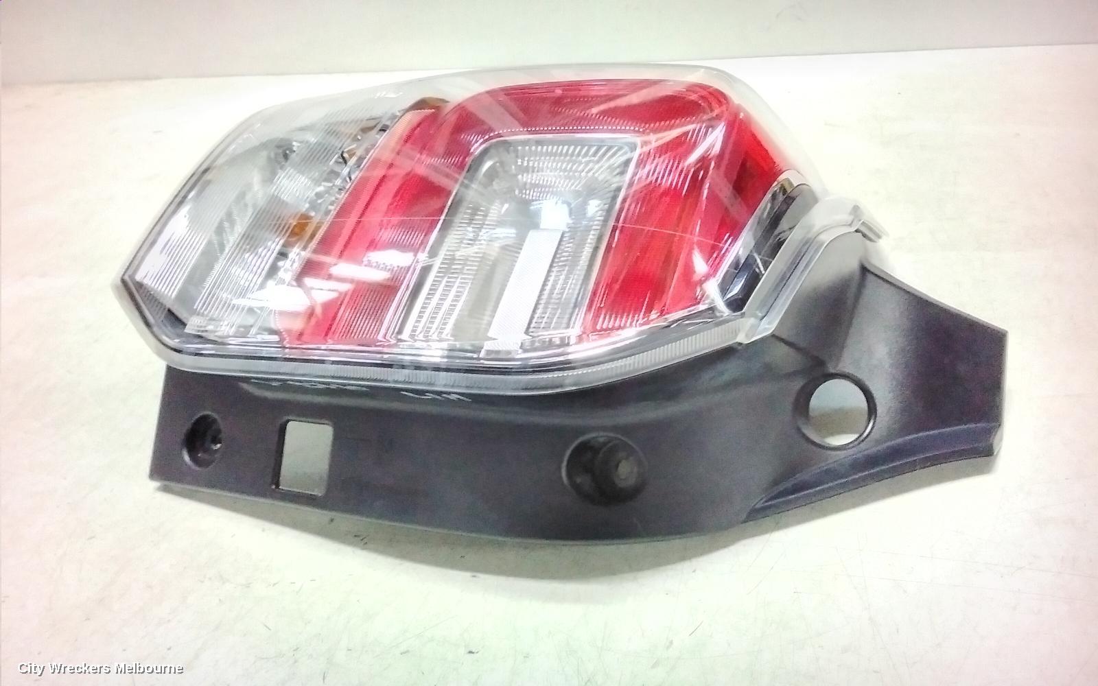 SUBARU FORESTER LEFT TAILLIGHT, SJ, IN BODY, 12/2012 - 01/2016