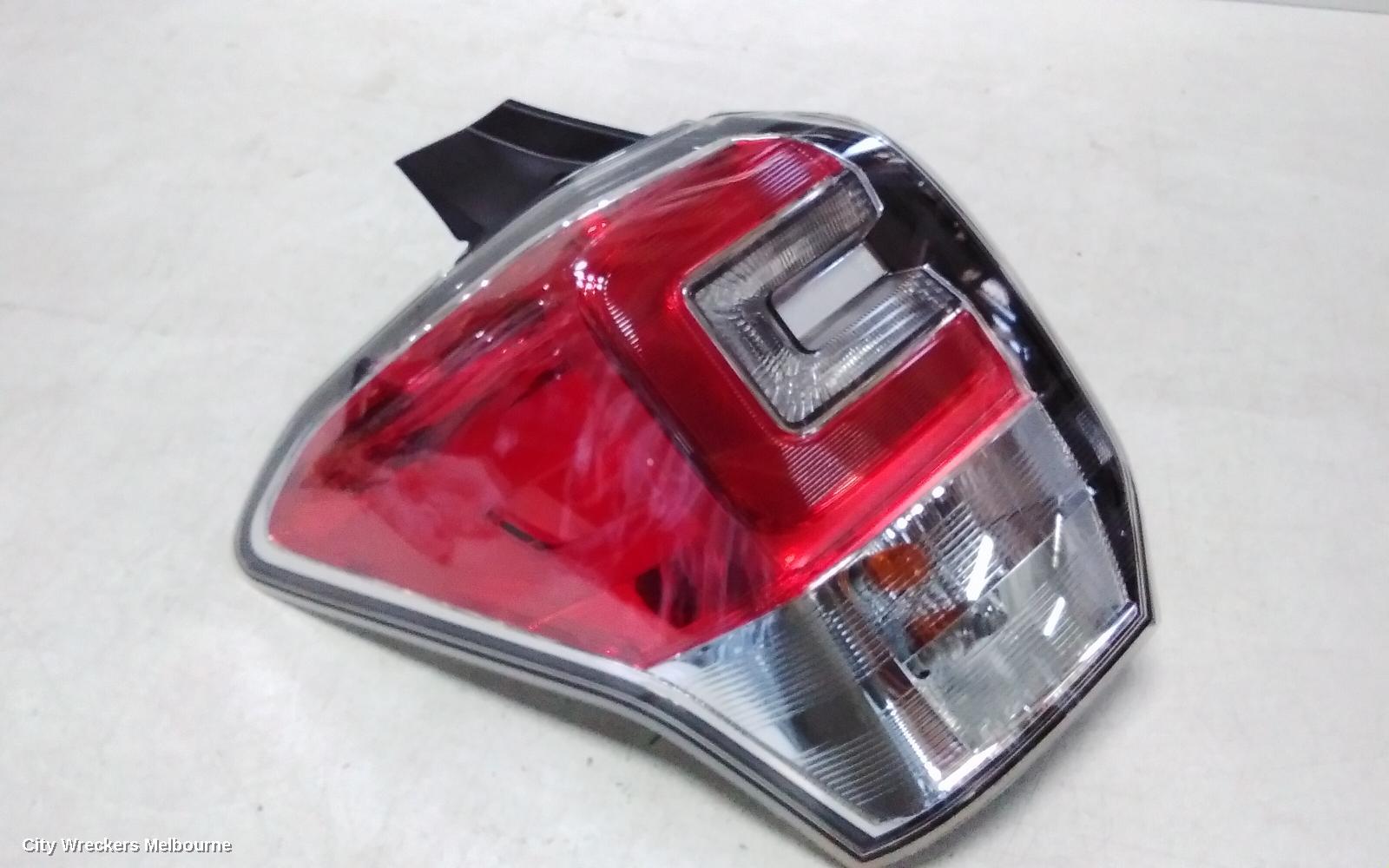 SUBARU FORESTER LEFT TAILLIGHT, SJ, IN BODY, 12/2012 - 01/2016