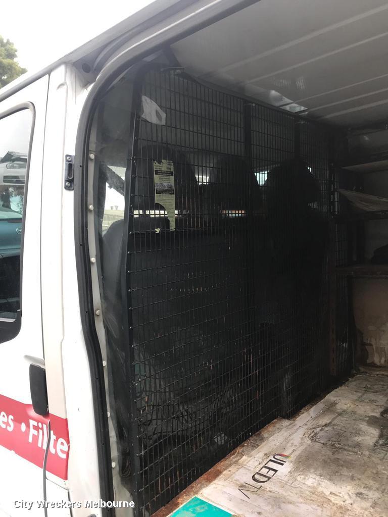 FORD TRANSIT LEFT GUARD, VM SI-II, NON REPEATER TYPE,09/2006 - 02/2014