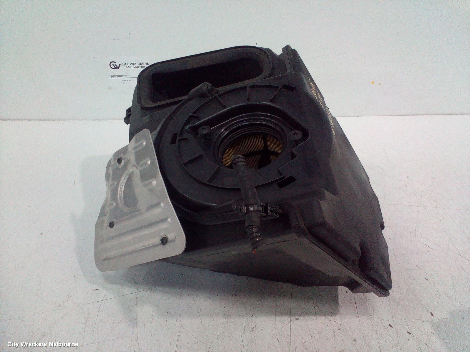 AUDI A4 AIR CLEANER/BOX, AIR CLEANER, 2.0, PETROL, B9 8W, 10/2015 ONWARDS