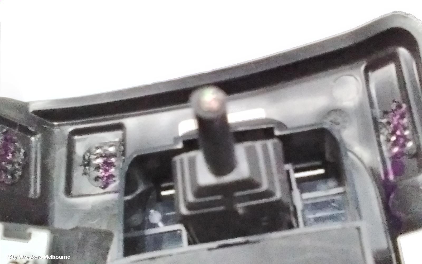 LDV DELIVER 9, DOOR MIRROR SWITCH, 07/2020 ONWARDS