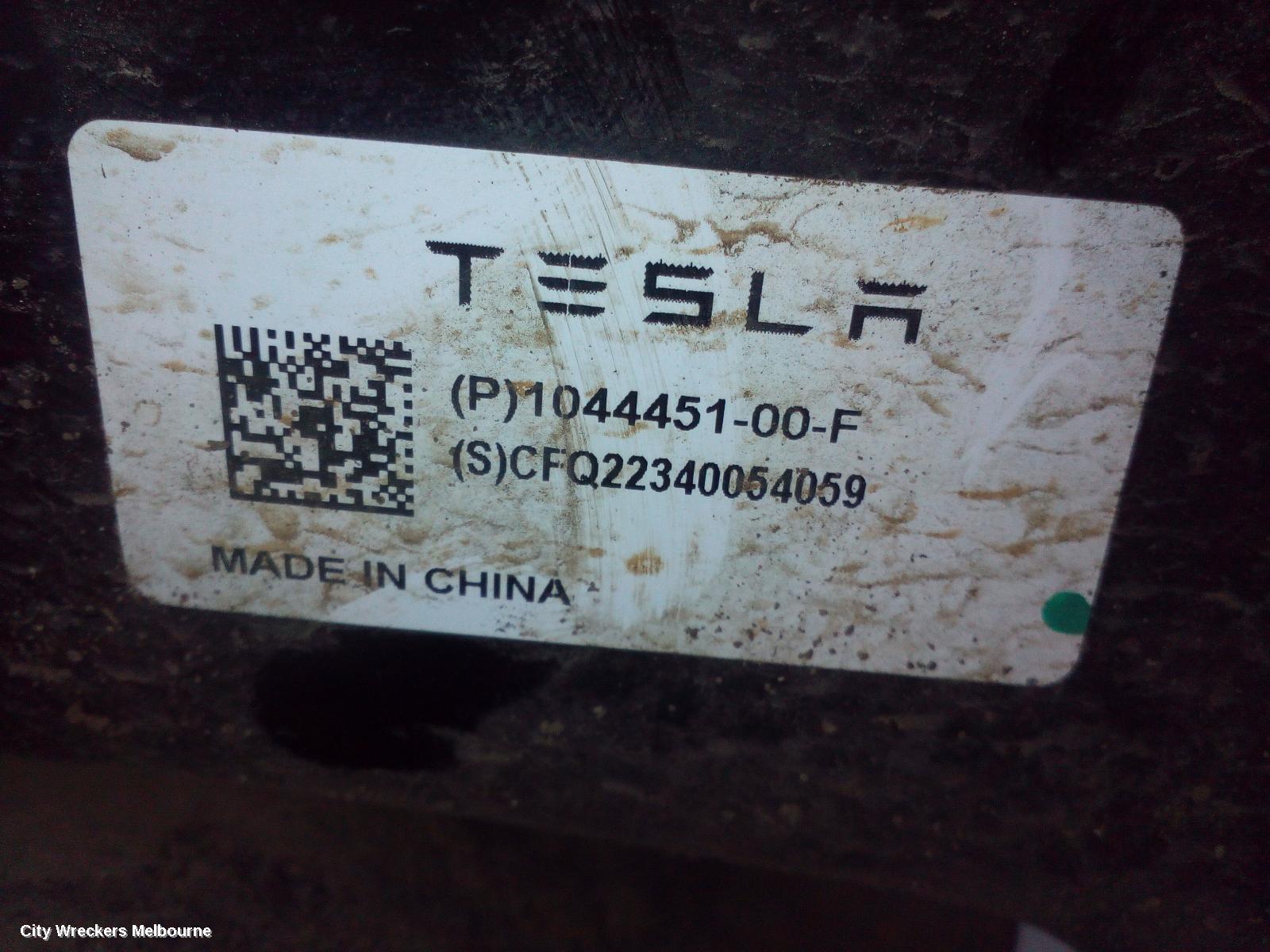 TESLA MODEL 3 RIGHT REAR TRAILING ARM, 1ST GEN, 06/2019 ONWARDS