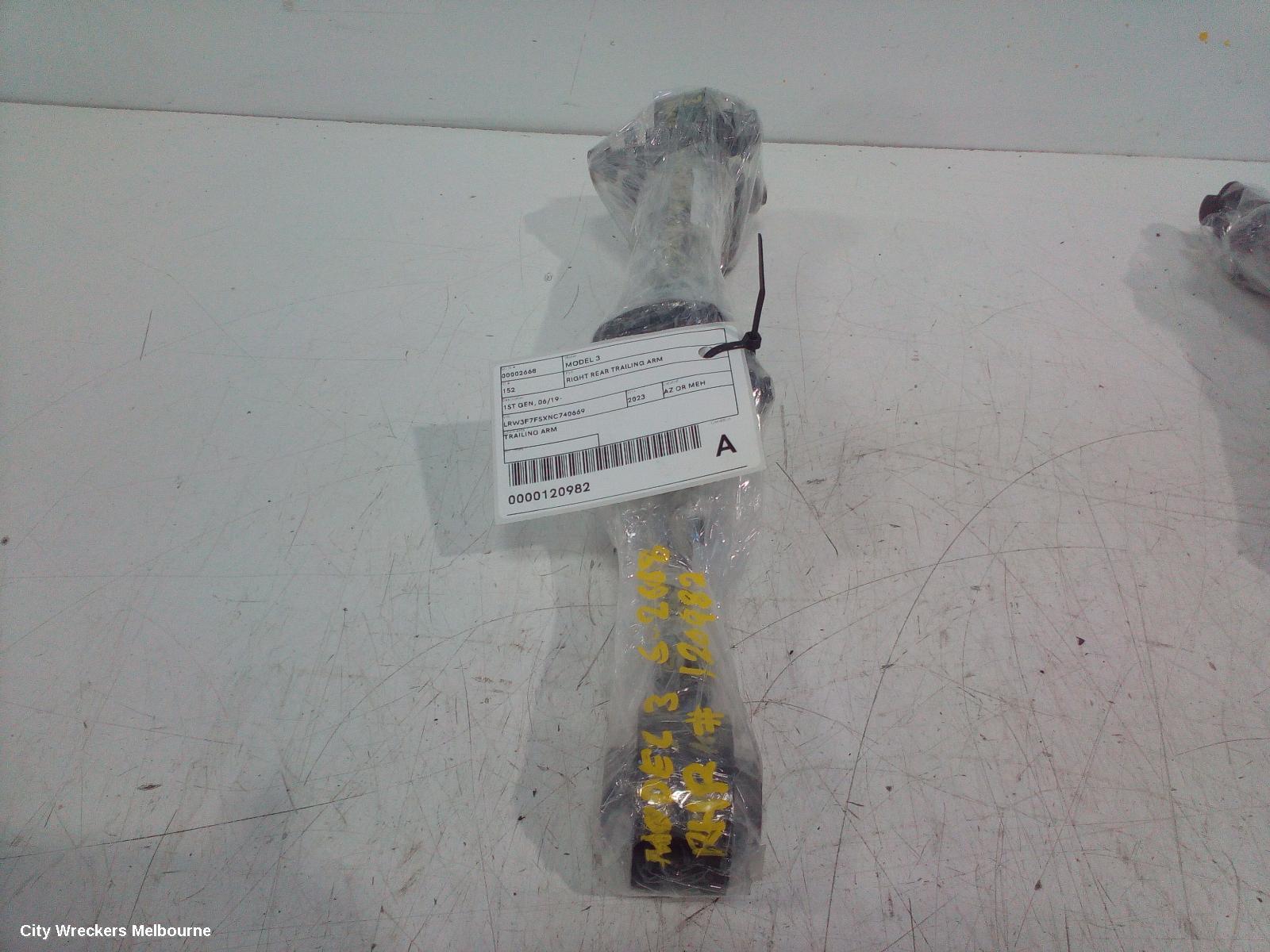 TESLA MODEL 3 RIGHT REAR TRAILING ARM, 1ST GEN, 06/2019 ONWARDS