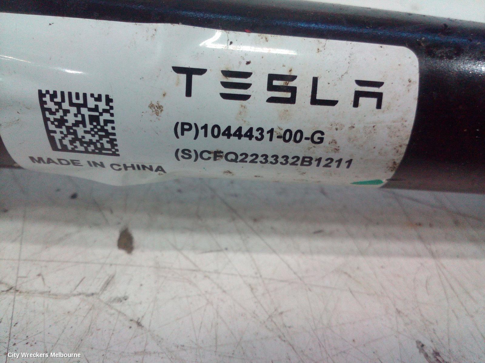 TESLA MODEL 3 RIGHT REAR TRAILING ARM, 1ST GEN, 06/2019 ONWARDS