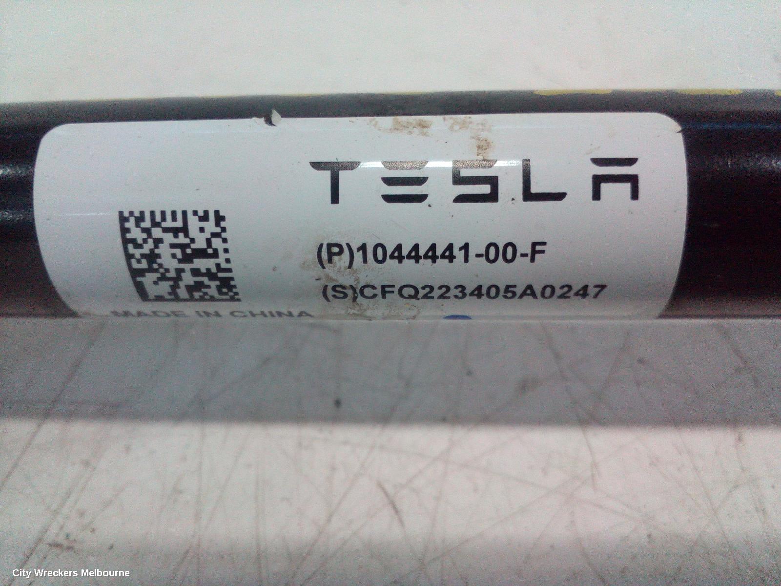 TESLA MODEL 3 LEFT REAR TRAILING ARM, 1ST GEN, 06/2019 ONWARDS