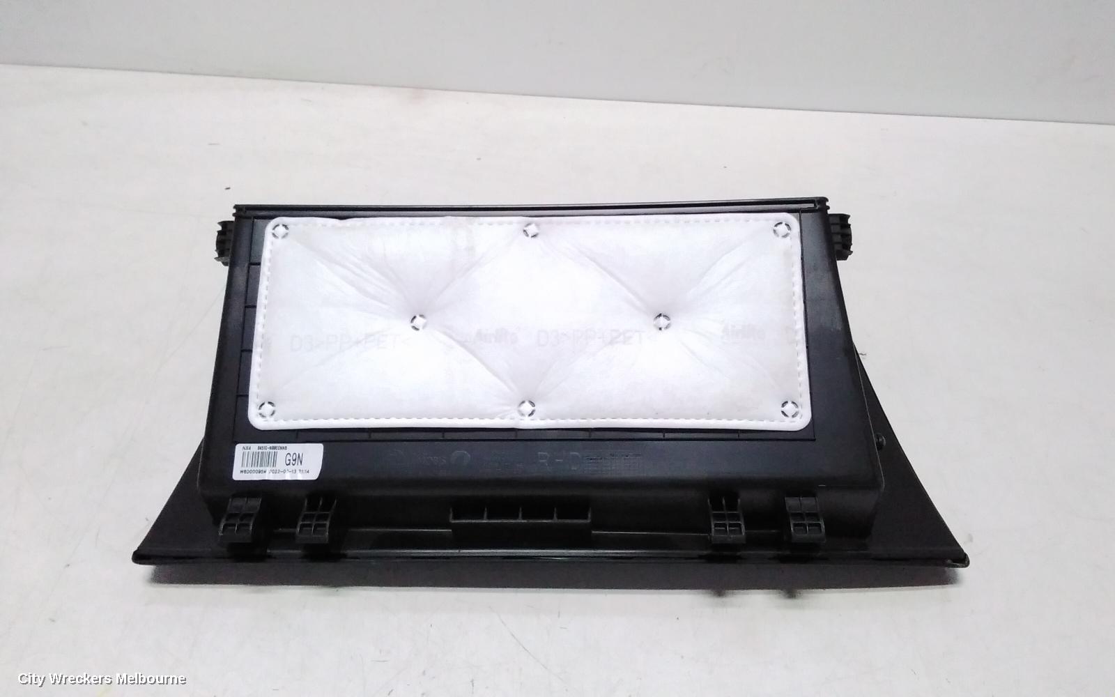 HYUNDAI TUCSON GLOVE BOX, NX4, 02/2021 - 01/2024