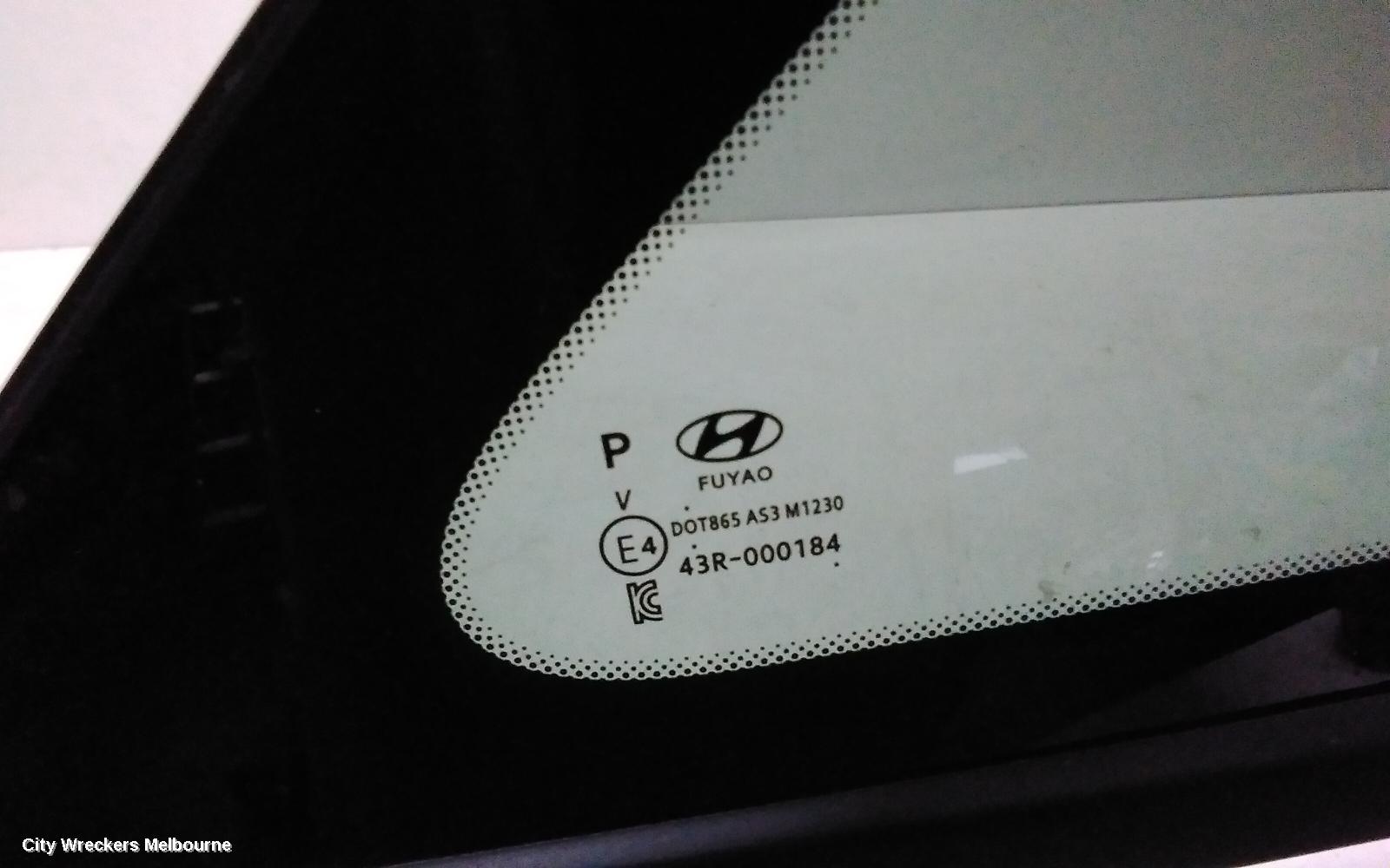 HYUNDAI TUCSON RIGHT REAR SIDE GLASS, NX4, PRIVACY TINT TYPE, 02/2021 ONWARDS