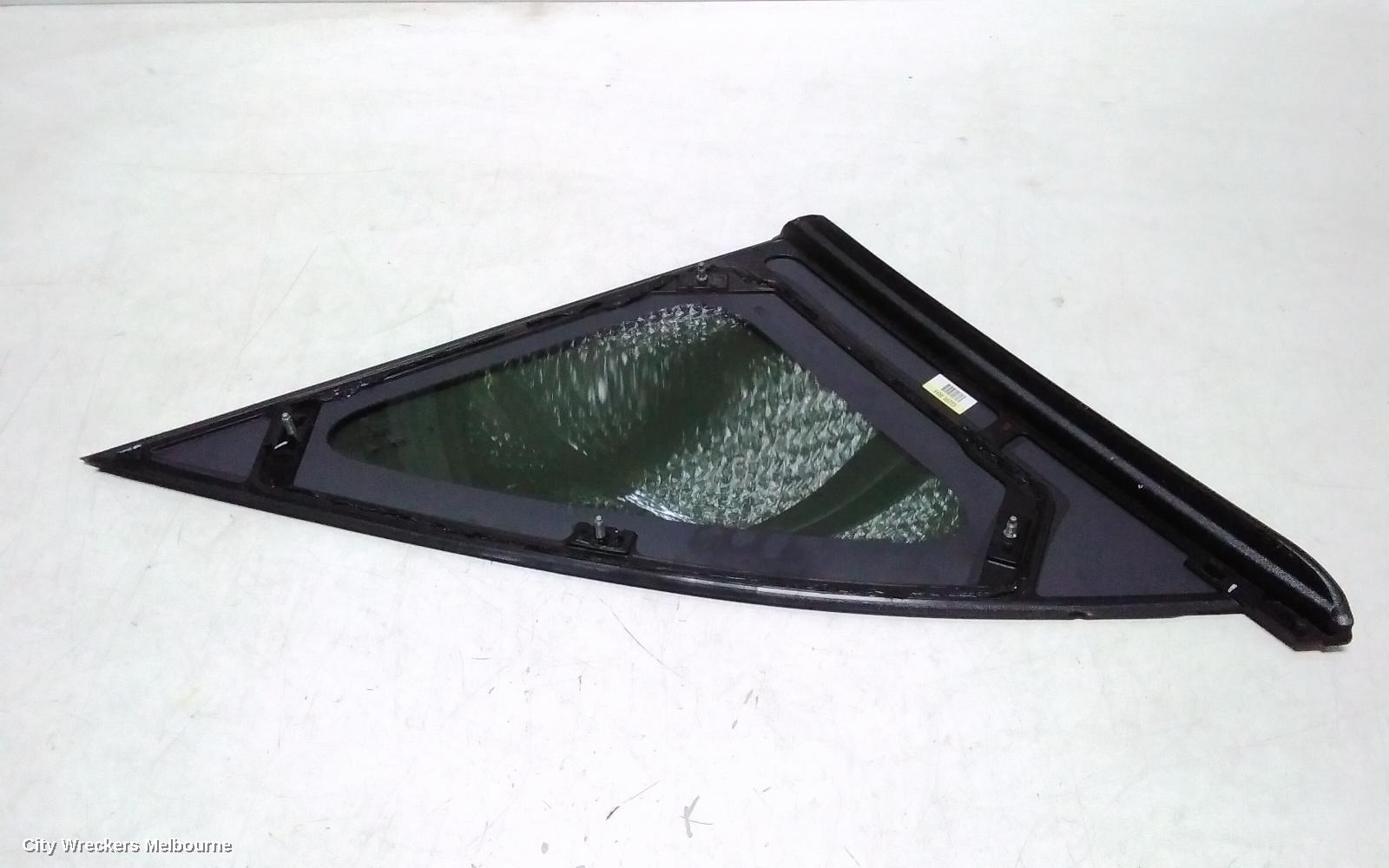 HYUNDAI TUCSON RIGHT REAR SIDE GLASS, NX4, PRIVACY TINT TYPE, 02/2021 ONWARDS