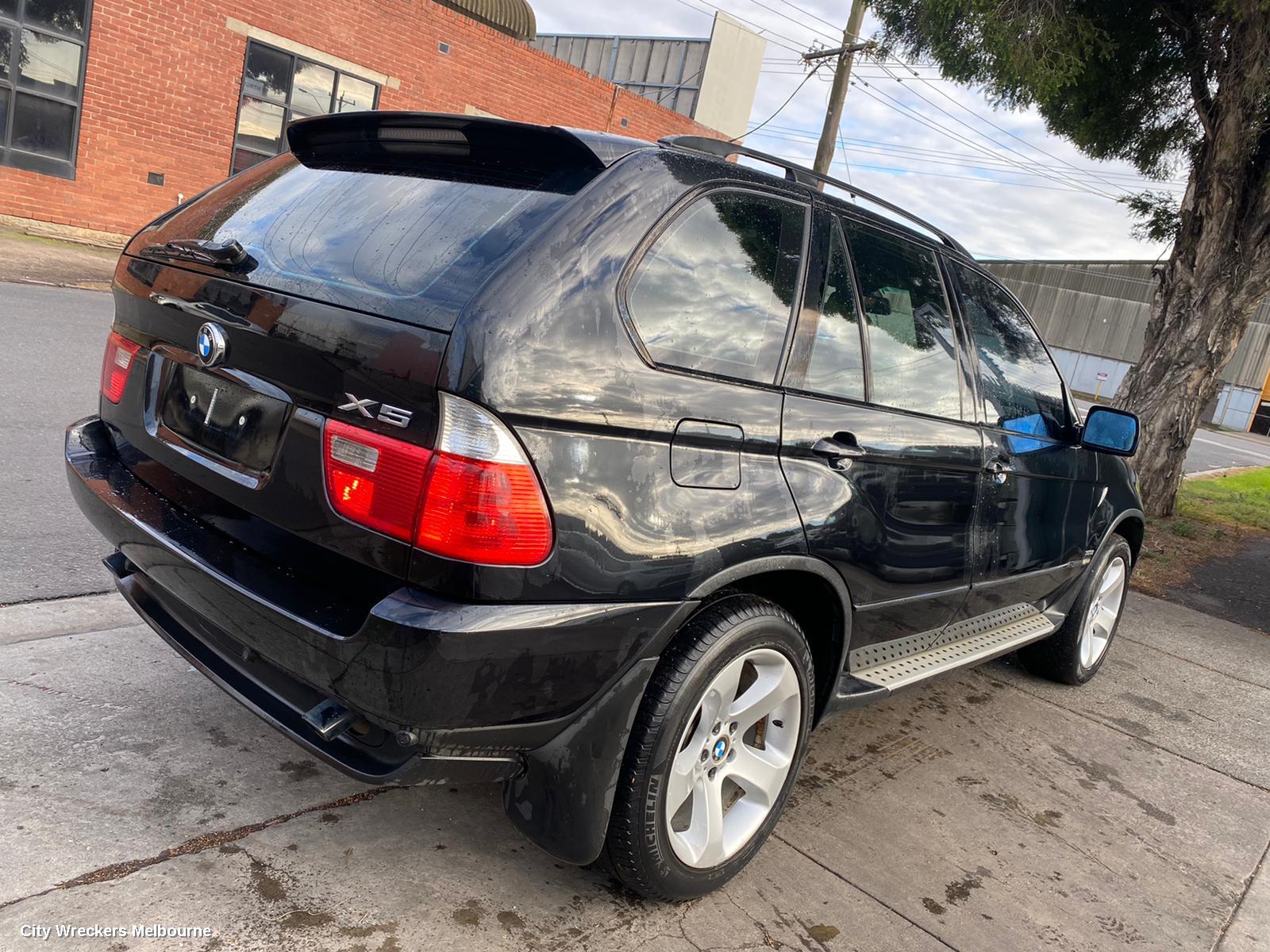 BMW X5 RIGHT TAILLIGHT, CLEAR FLASHER, E53, 10/2003 - 08/2006