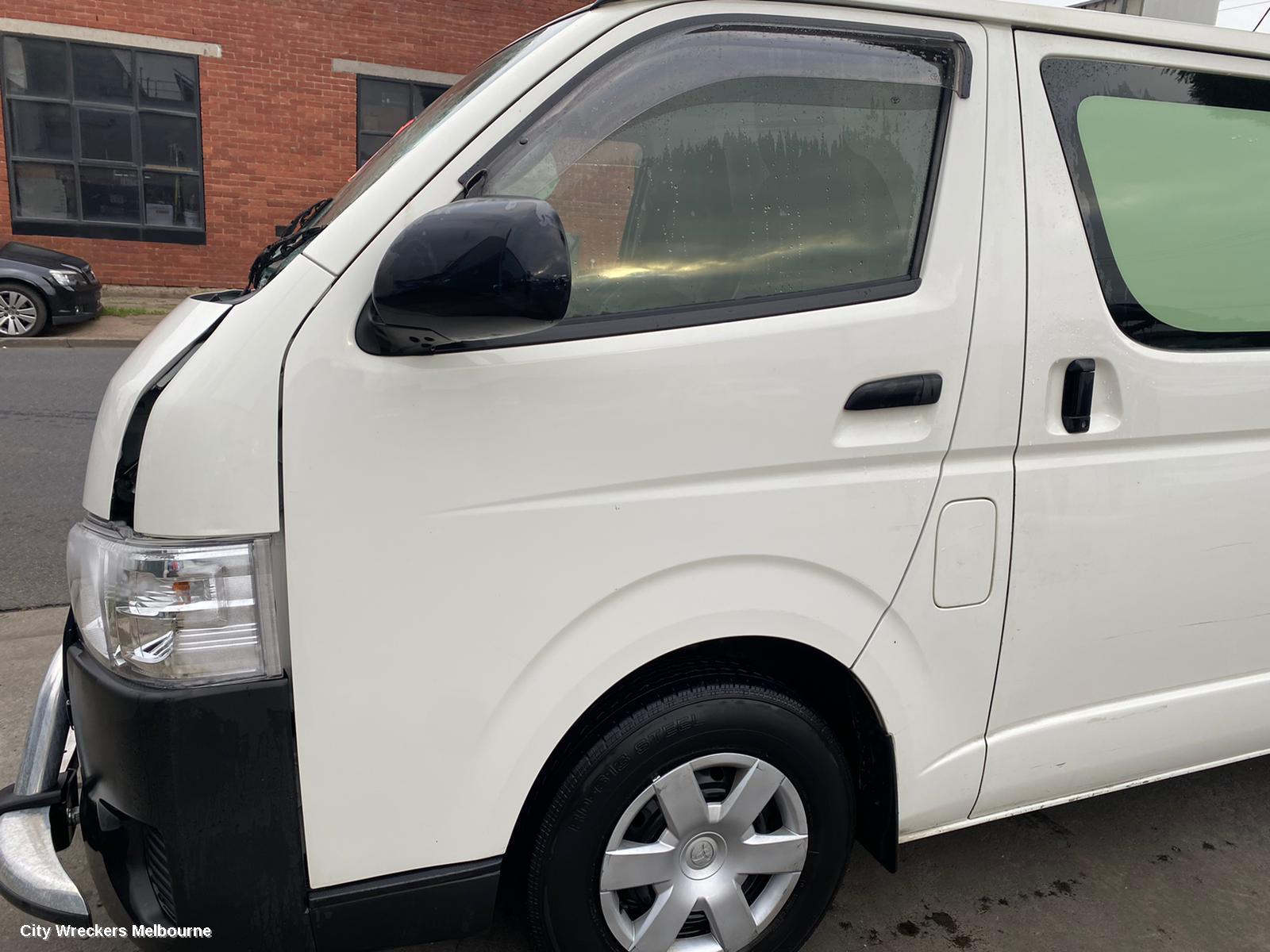 TOYOTA HIACE, TRH/KDH 03/2005 - 04/2019, RHR FILLAR PANEL UNDER TAIL LIGHT: 89736