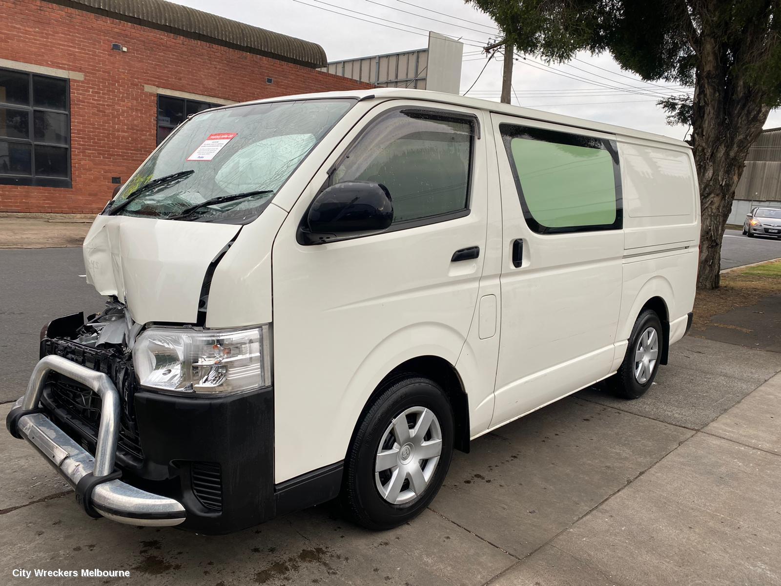 TOYOTA HIACE, TRH/KDH 03/2005 - 04/2019, RHR FILLAR PANEL UNDER TAIL LIGHT: 89736